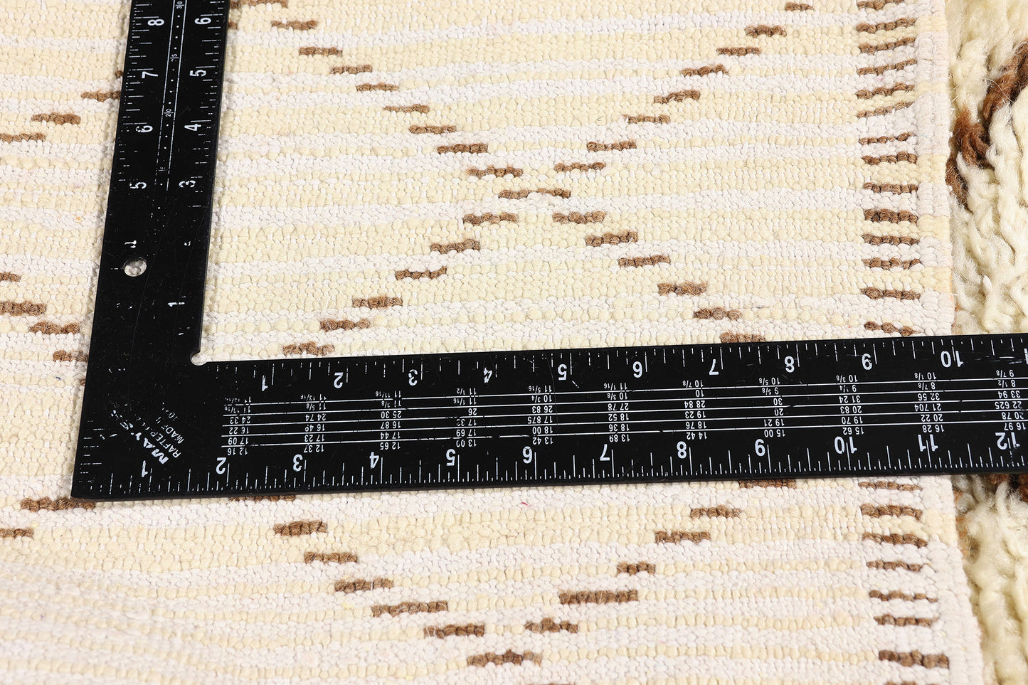 2 x 6 - Ivory Vintage Azilal Moroccan Rug - 21944