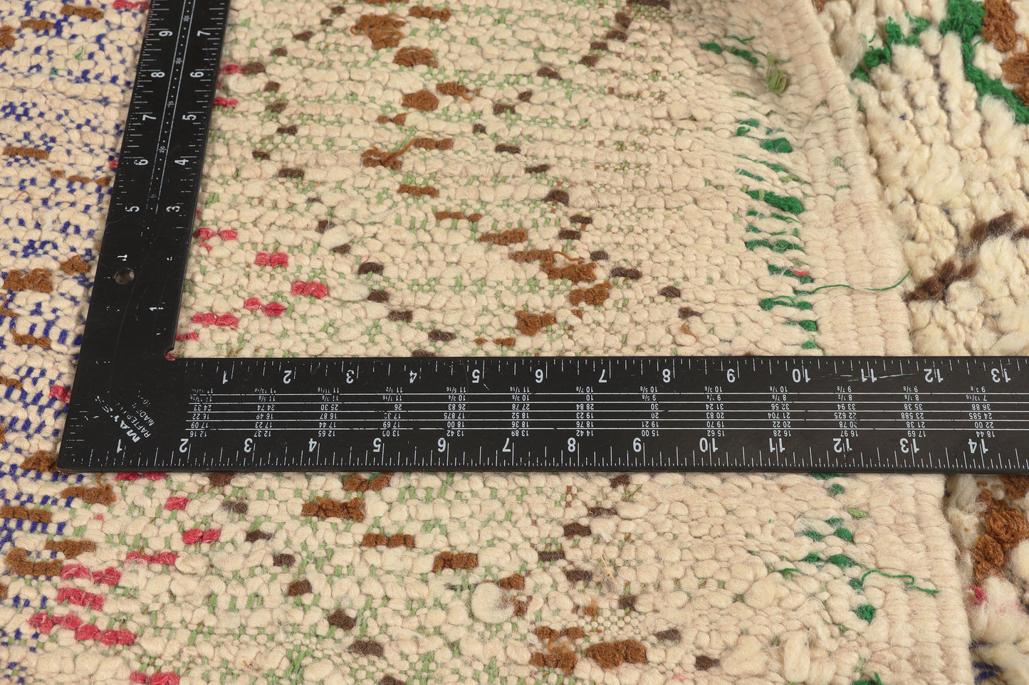 3 x 9 - Ivory Vintage Azilal Moroccan Rug - 22036