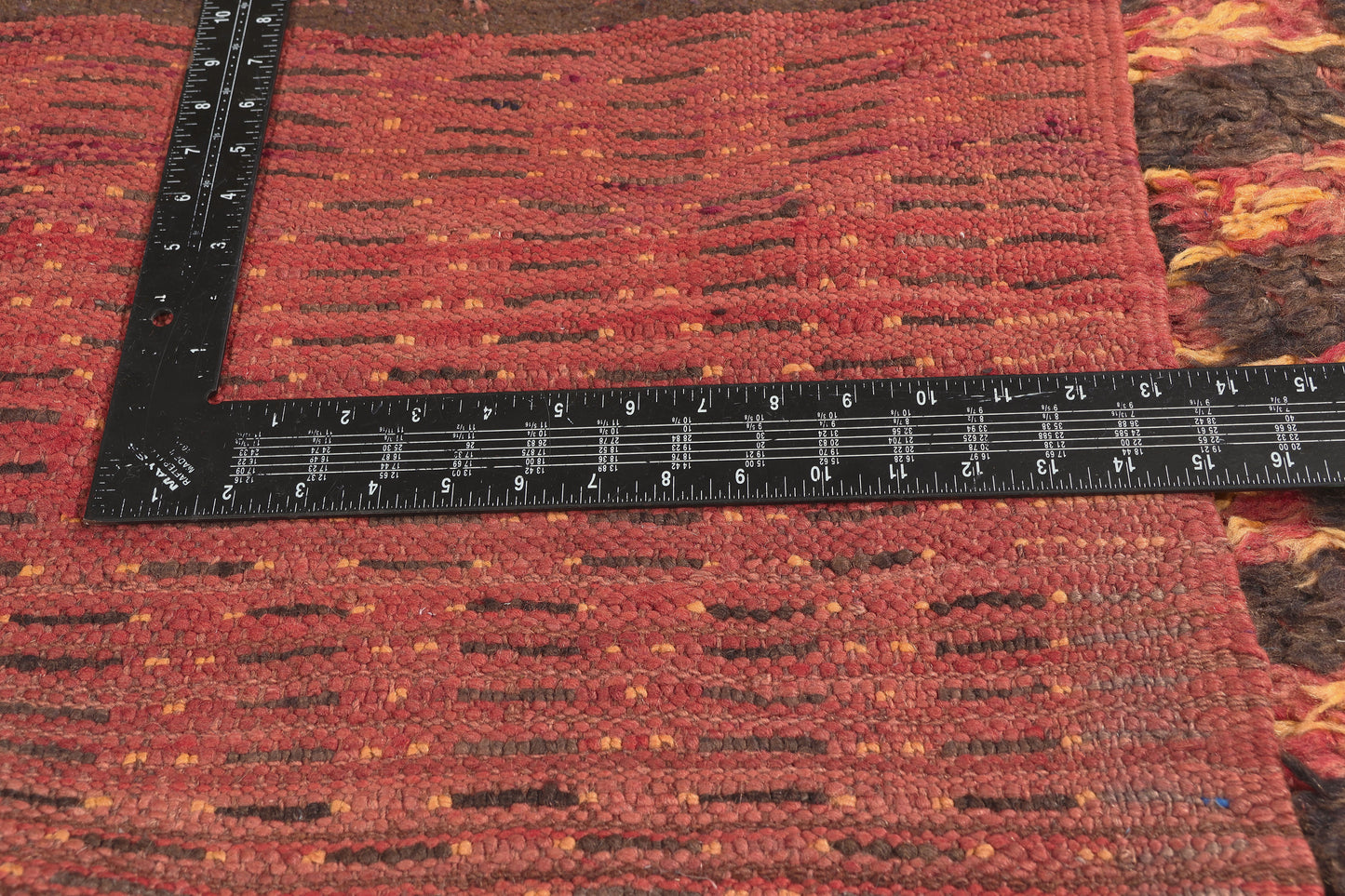 4 x 9 - Brown Vintage Boujad Moroccan Rug - 22041