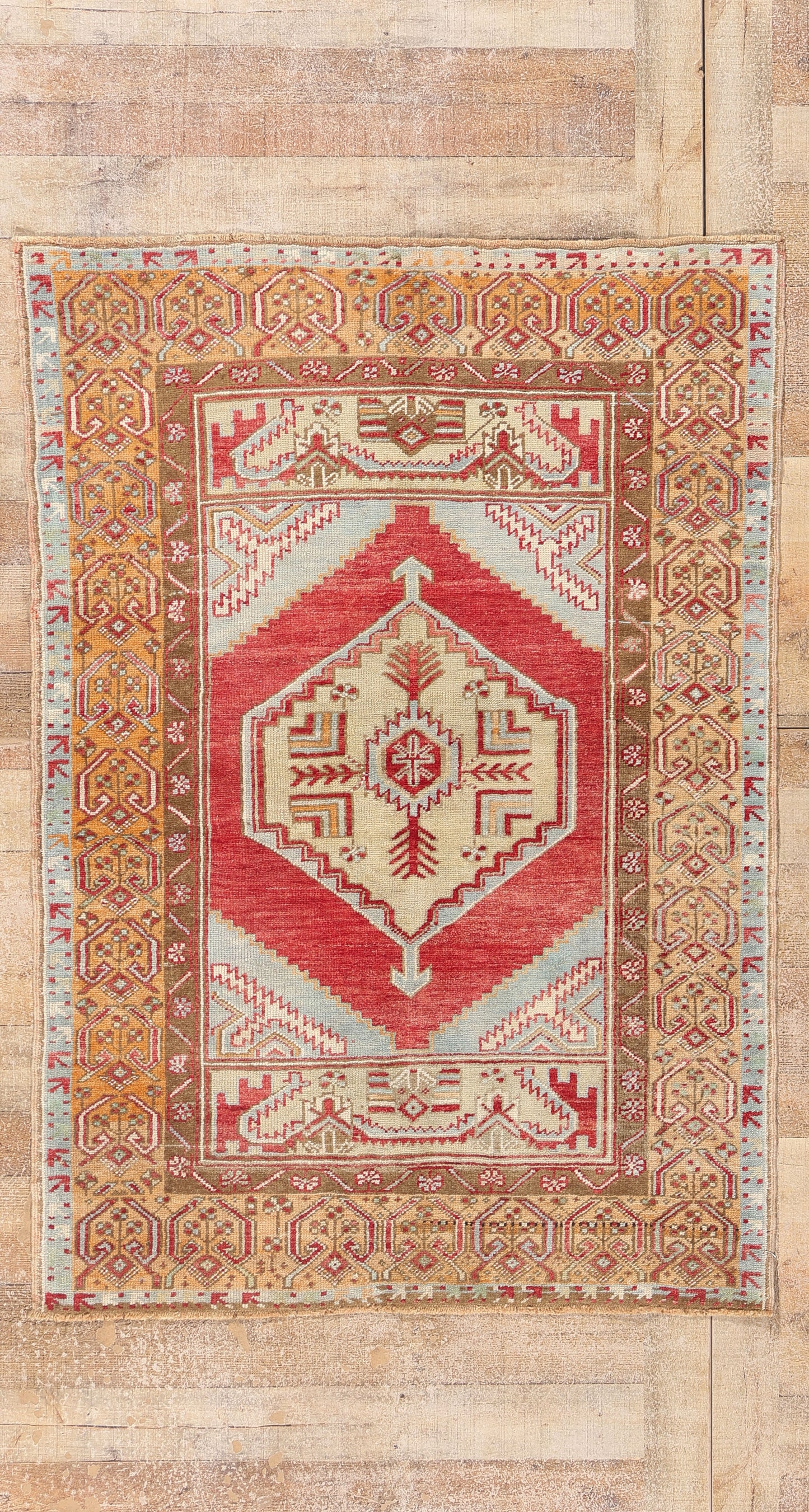 4 x 5 - Red Vintage Turkish Oushak Rug - 54114