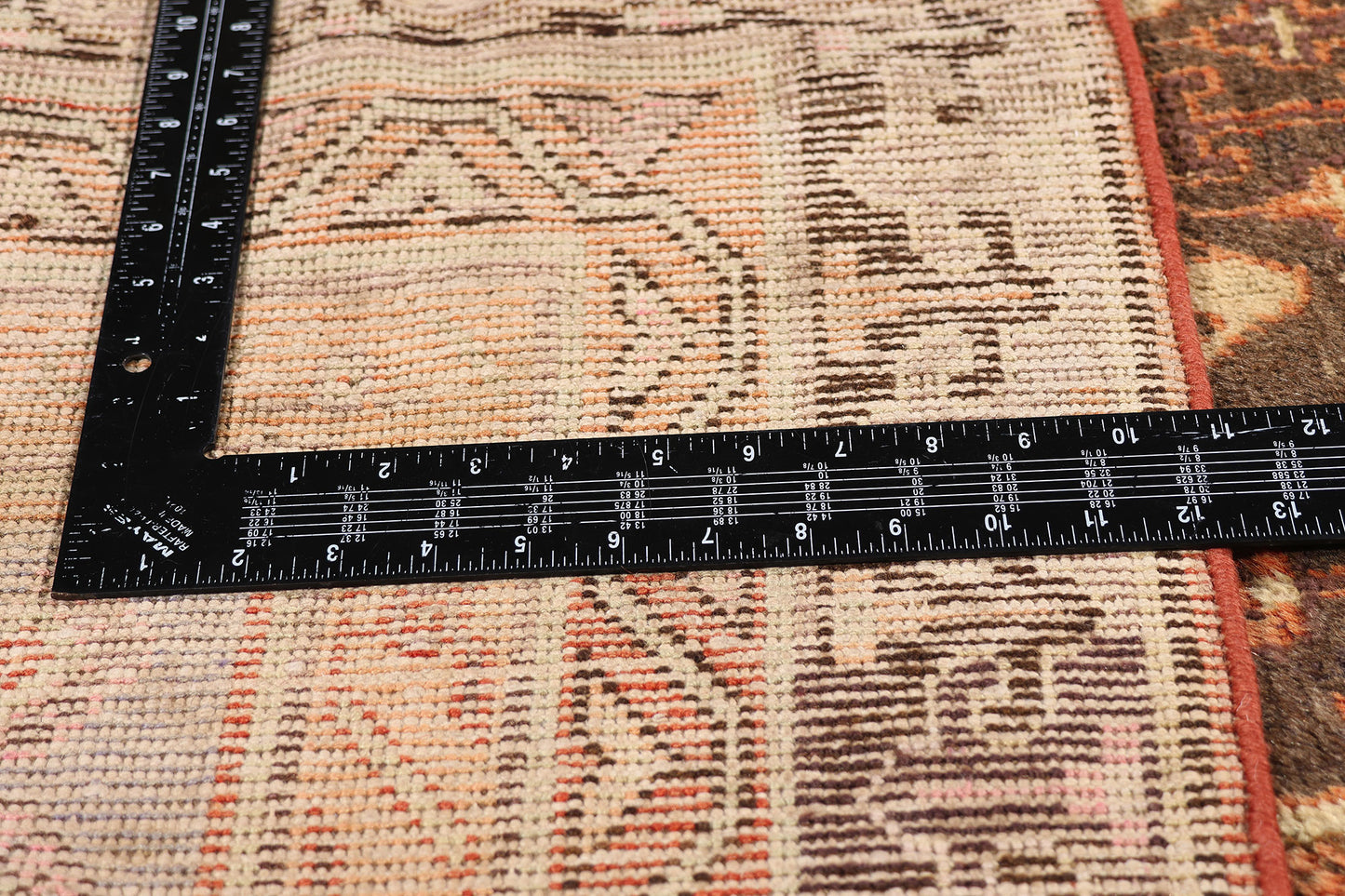 6 x 9 - Brown Antique Khotan Rug - 79398