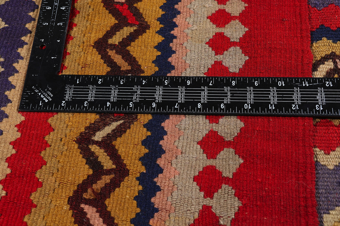 18 x 17 - Red Vintage Kilim Rug - 79406
