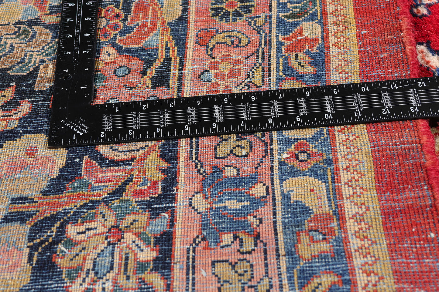 12 x 16 - Red Antique Sarouk Rug - 79411