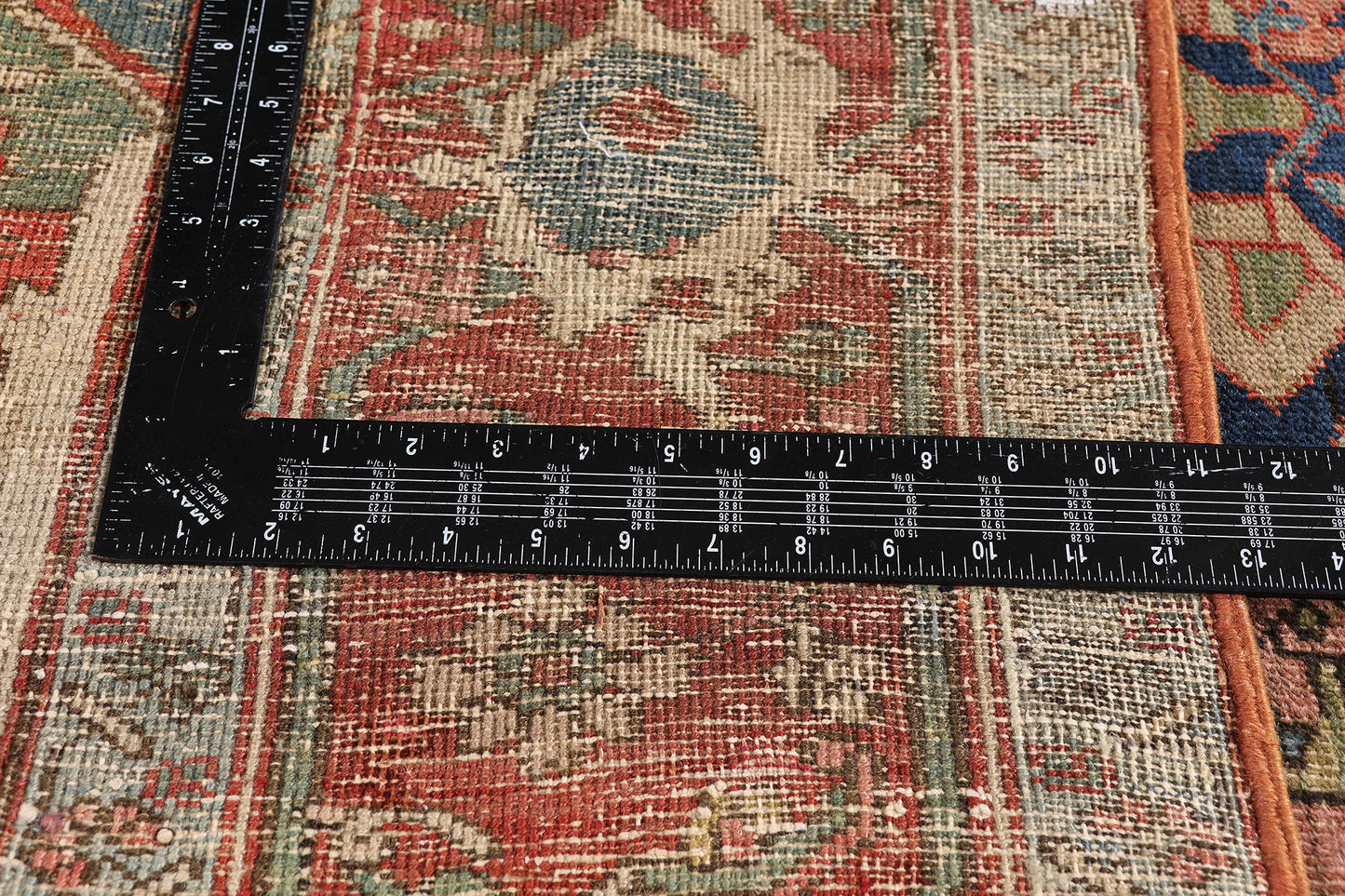 8 x 12 - Red Antique Serapi Rug - 79495