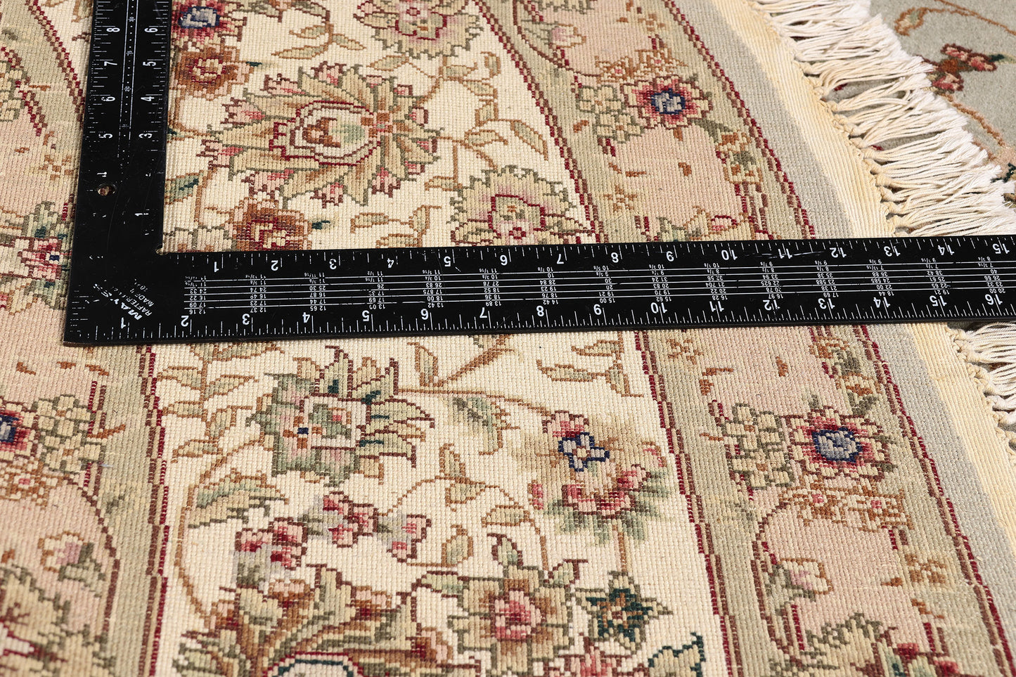 8 x 8 - Gray Vintage Chinese Tabriz Rug - 79511