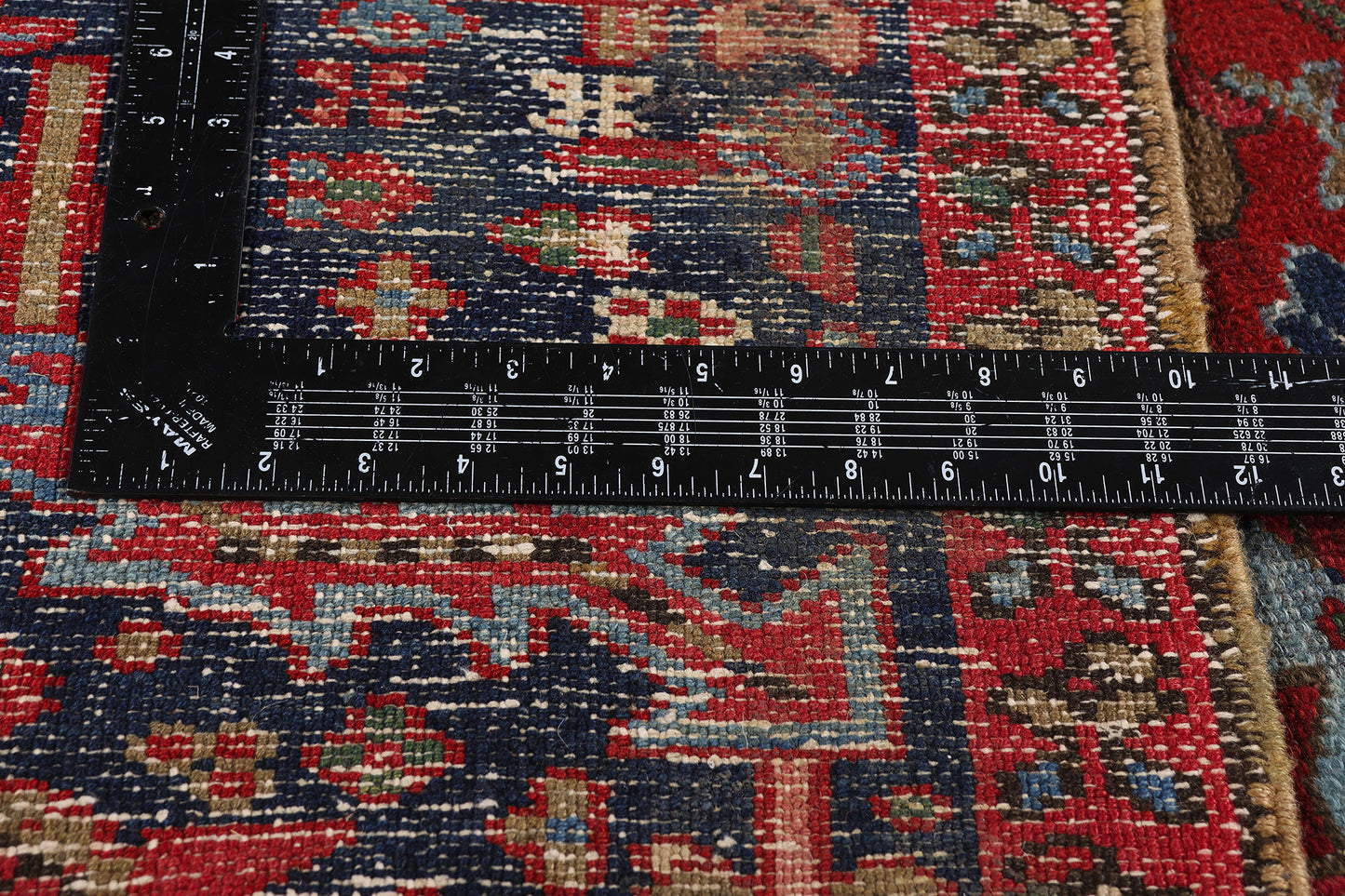 9 x 12 - Red Antique Persian Heriz Rug - 79576