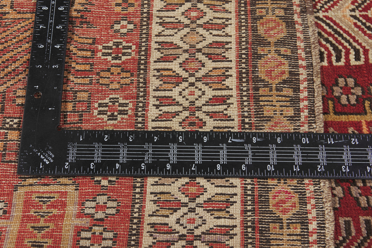 4 x 6 - Red Antique Caucasian Shirvan Rug - 79903