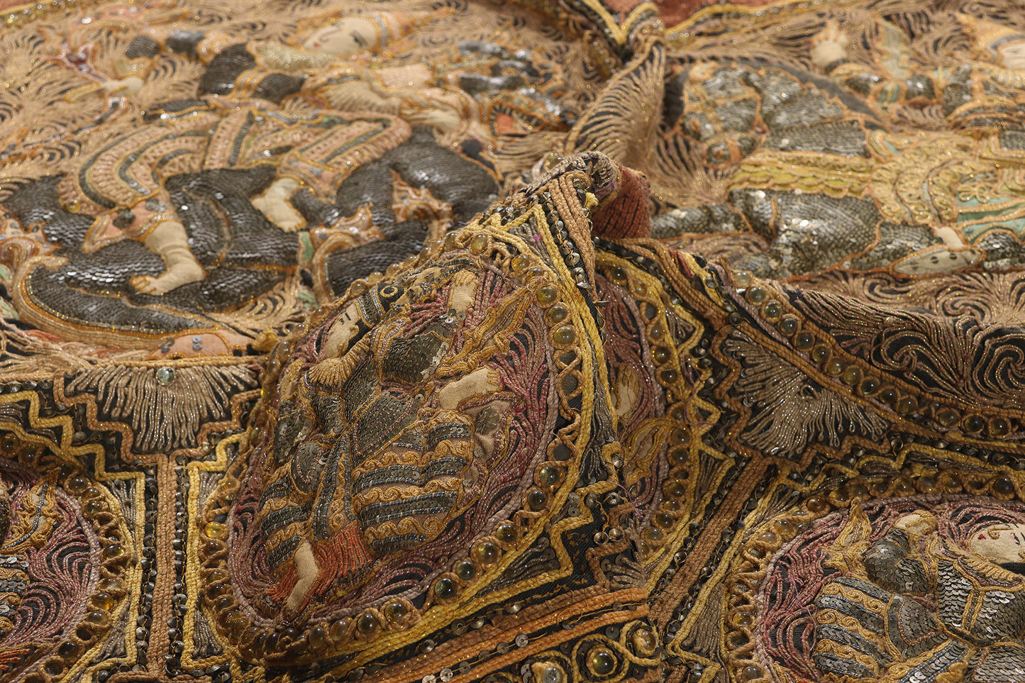 4 x 5 Antique Embroidered Burmese Kalaga Tapestry 79202