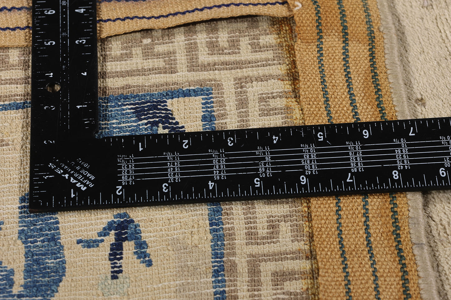 2 x 4 Antique Chinese Peking Pictorial Rug 79071