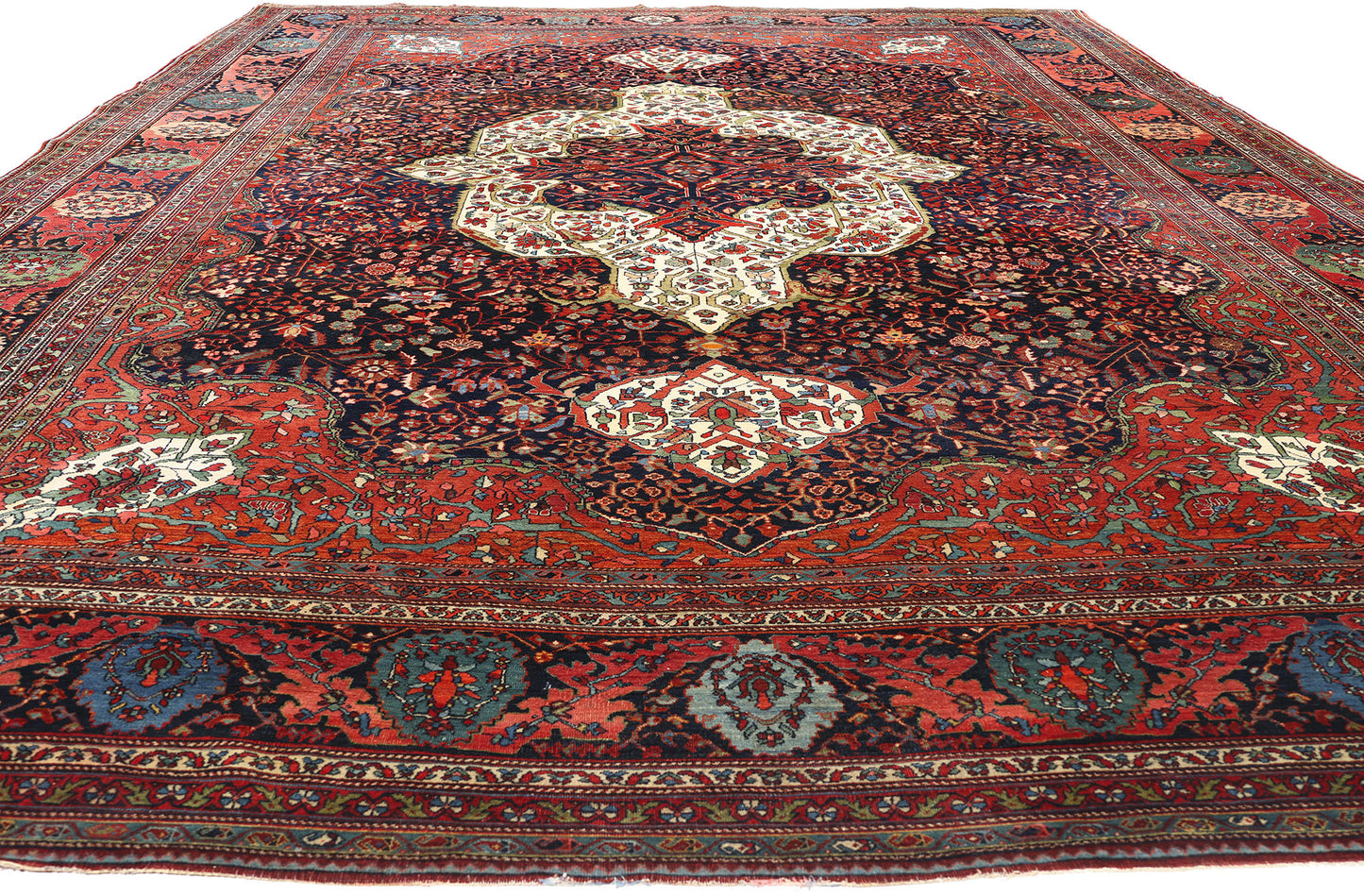 11 x 16 Antique Persian Sarouk Farahan Rug 79125