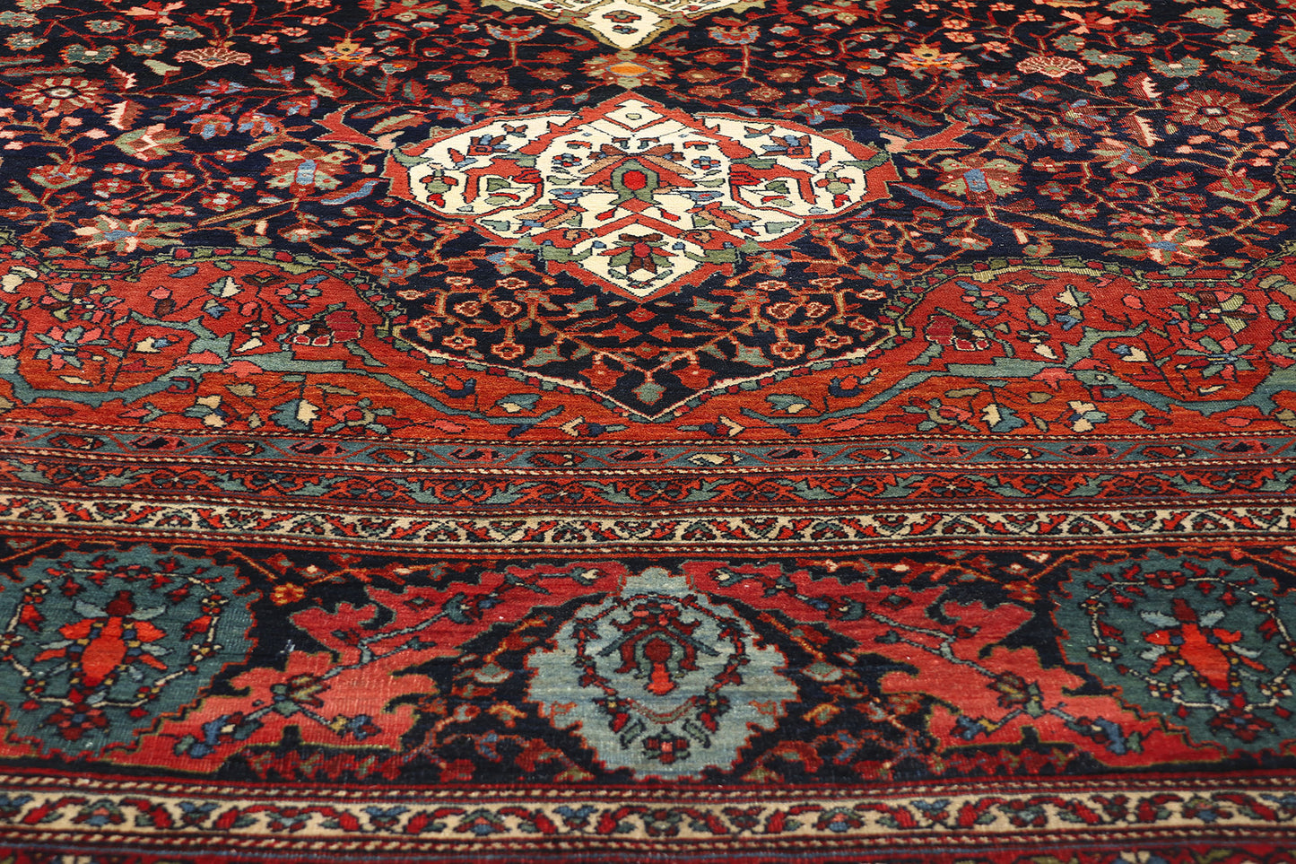 11 x 16 Antique Persian Sarouk Farahan Rug 79125