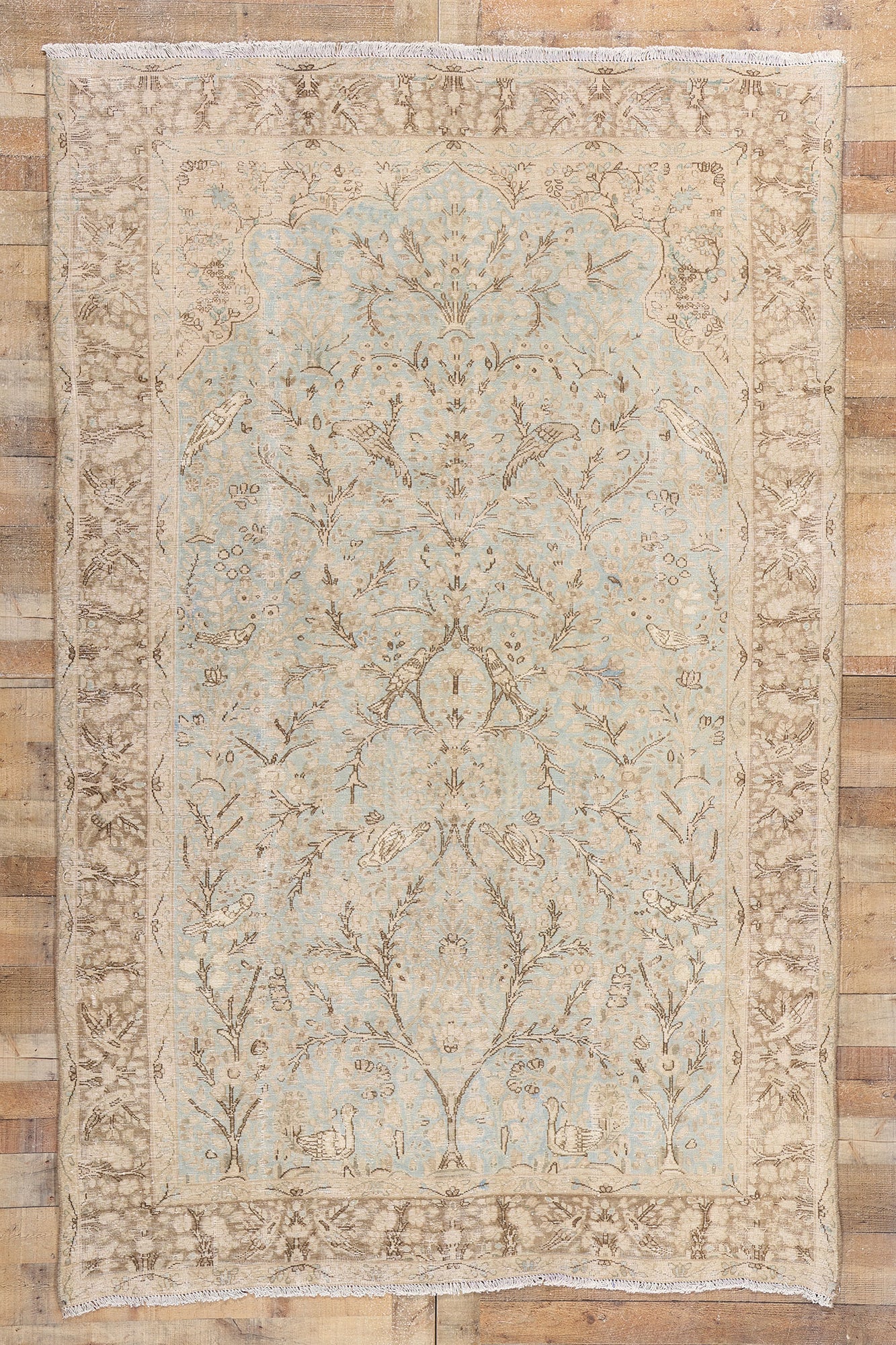 6 x 10 Antique Persian Tabriz Pictorial Rug 61383