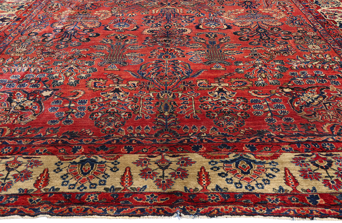 9 x 16 Antique Red Persian Sarouk Rug 79222