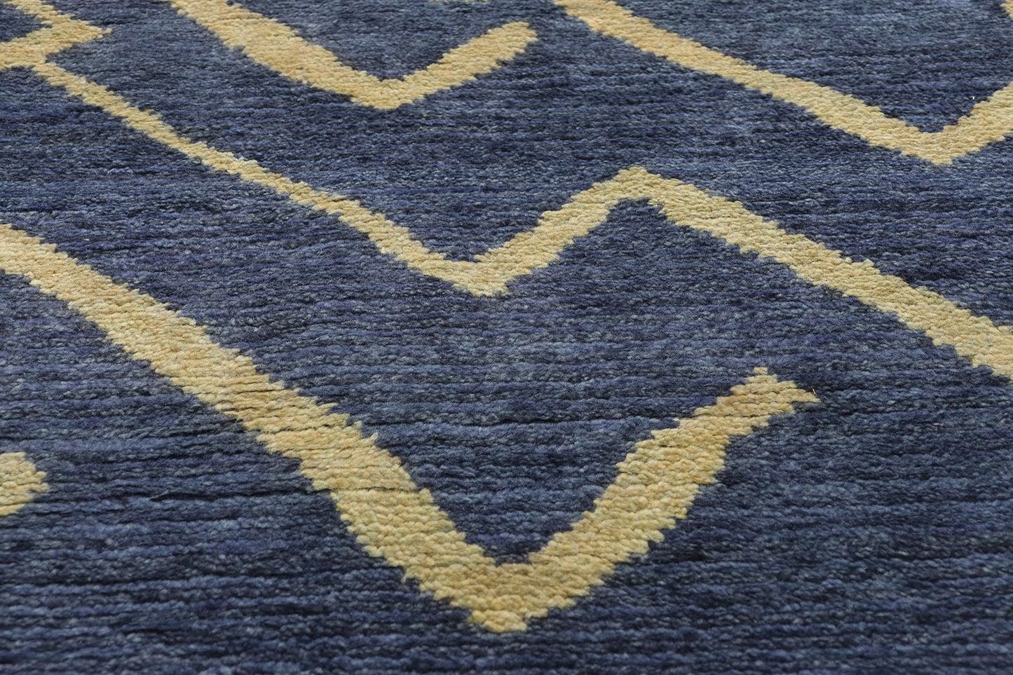 8 x 10 Azure Cascade Modern Blue Moroccan Rug 31207