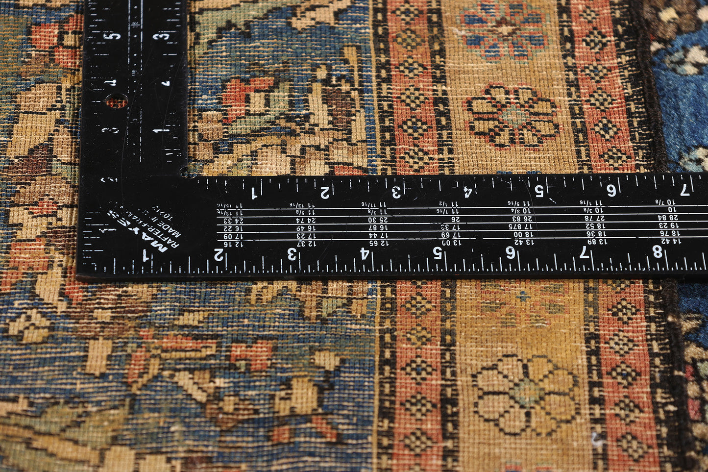 3 x 5 Antique Persian Sarouk Rug 79150