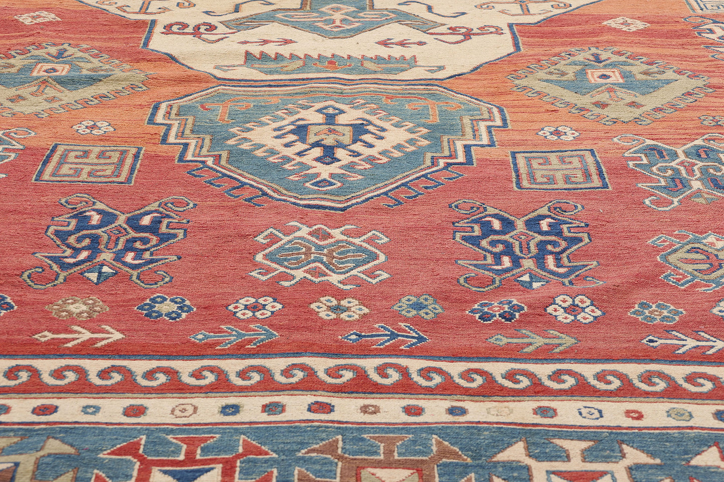 10 x 13 Vintage Caucasian Soumak Rug 78954