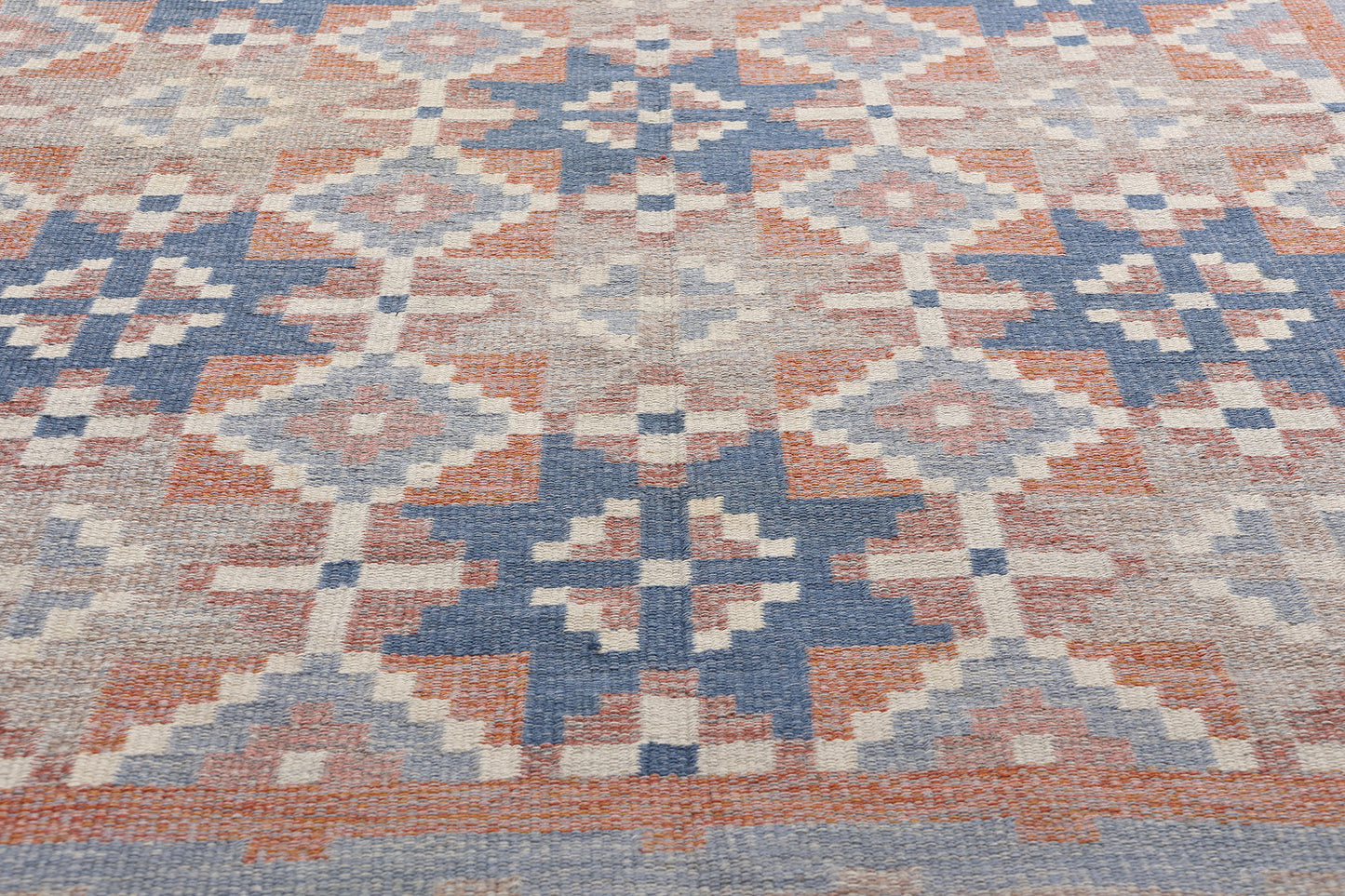 5 x 8 Erik Lundberg Vintage Swedish Rollakan Rug 79061