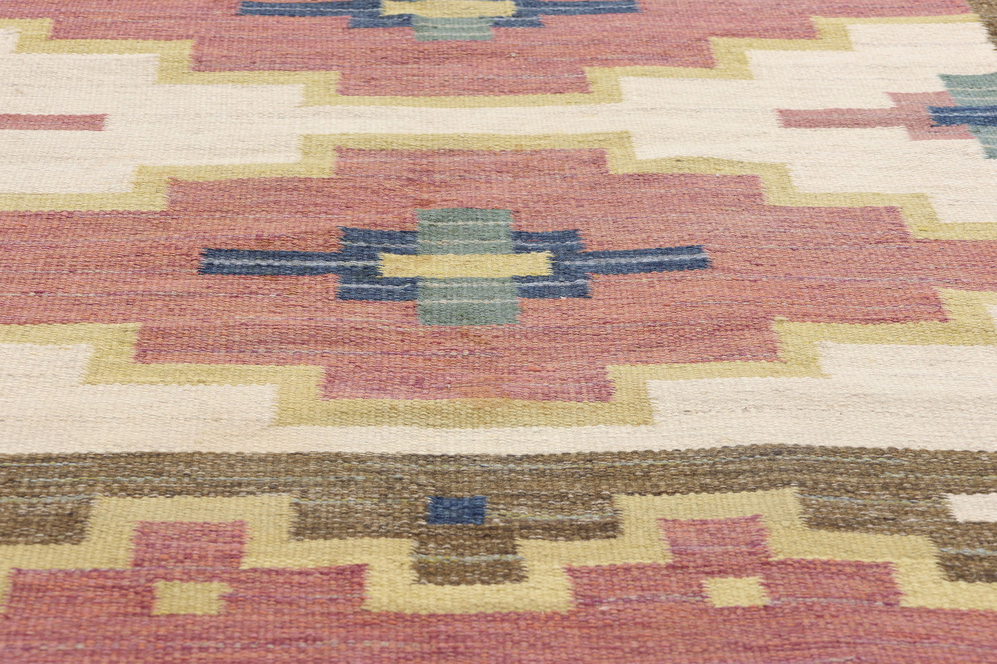 5 x 8 Greta Kruse Vintage Swedish Rollakan Rug 79038