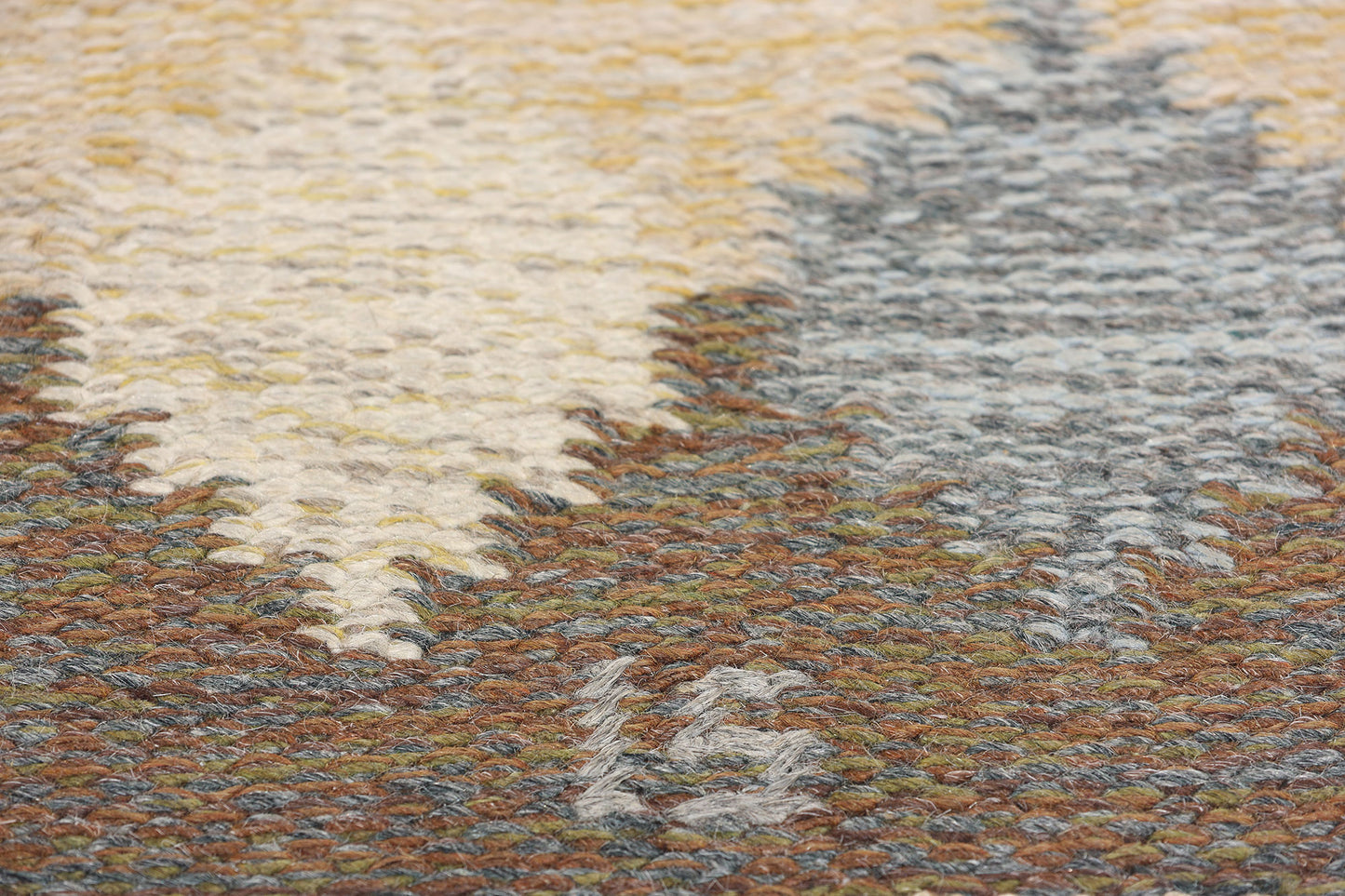 4 x 7 Ingegerd Silow Vintage Swedish Rollakan Rug 79059