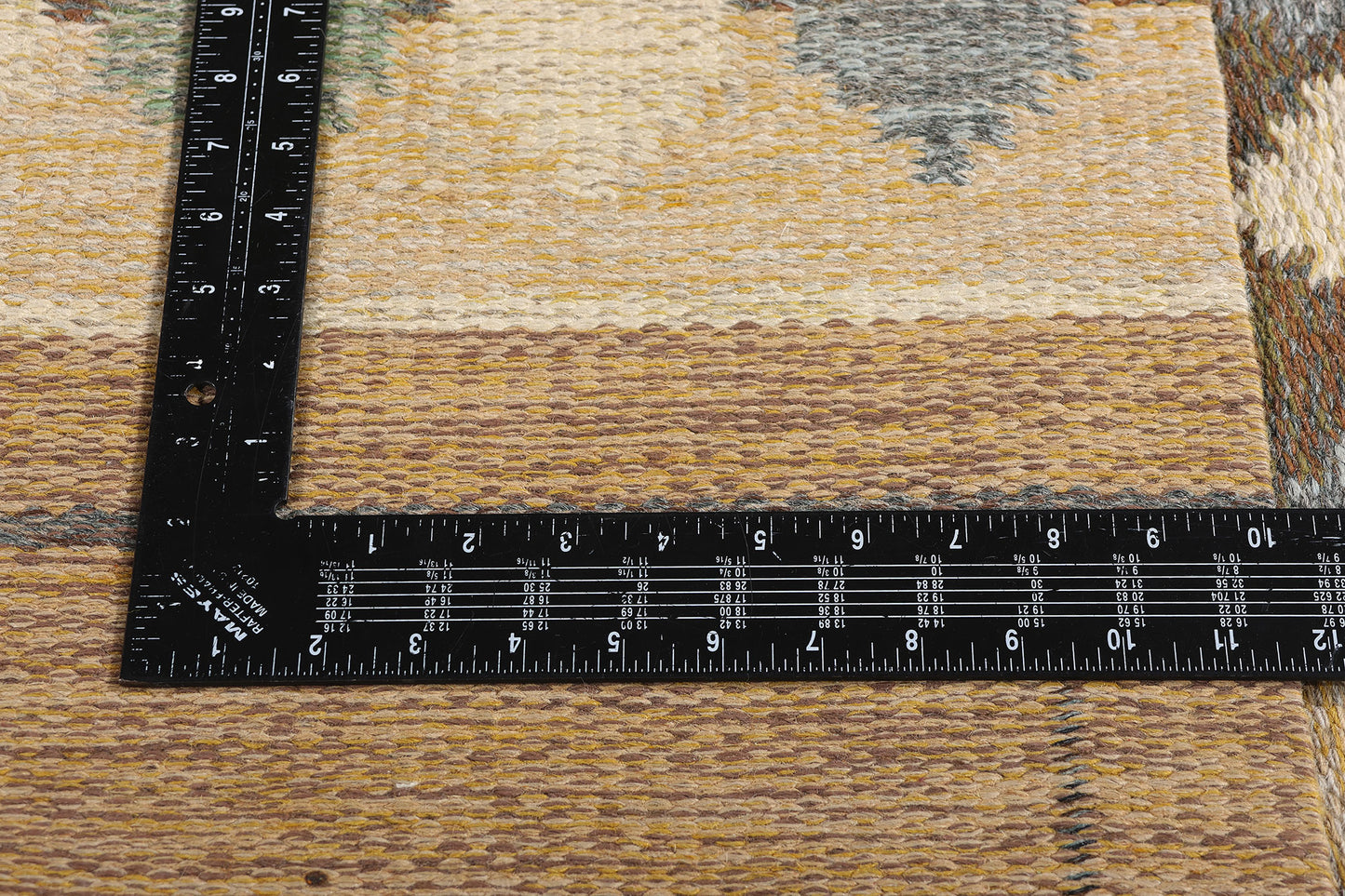 4 x 7 Ingegerd Silow Vintage Swedish Rollakan Rug 79059
