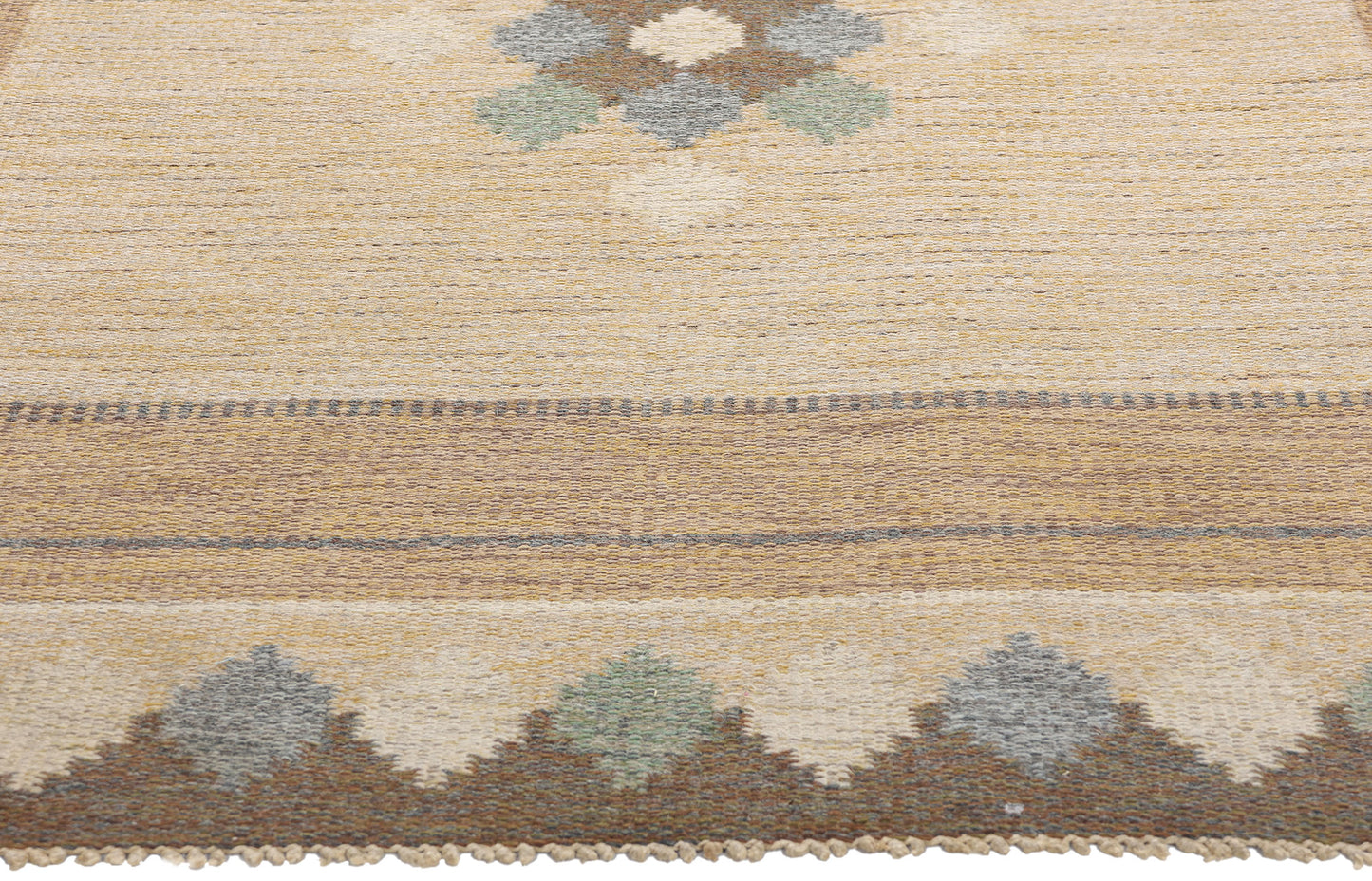 4 x 7 Ingegerd Silow Vintage Swedish Rollakan Rug 79059