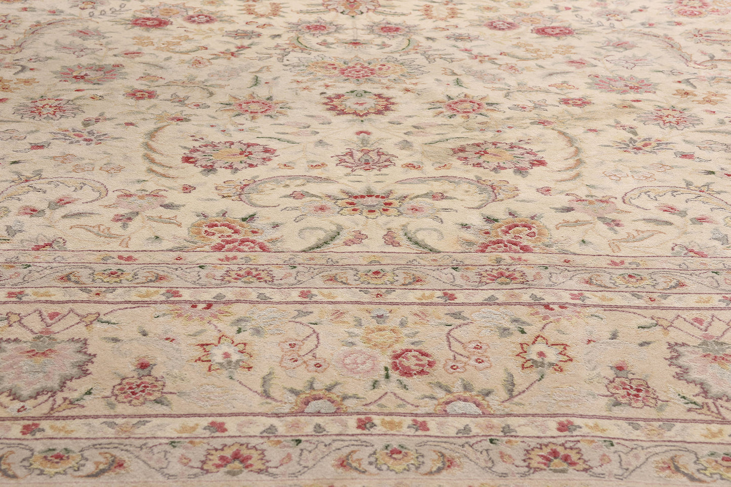9 x 12 Vintage Ivory Chinese Tabriz Rug 79246
