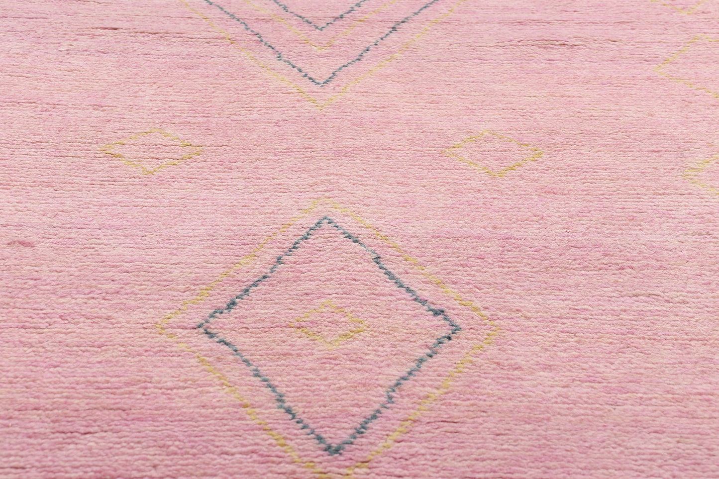 4 x 12 Pink Diamond Modern Moroccan Rug 31310