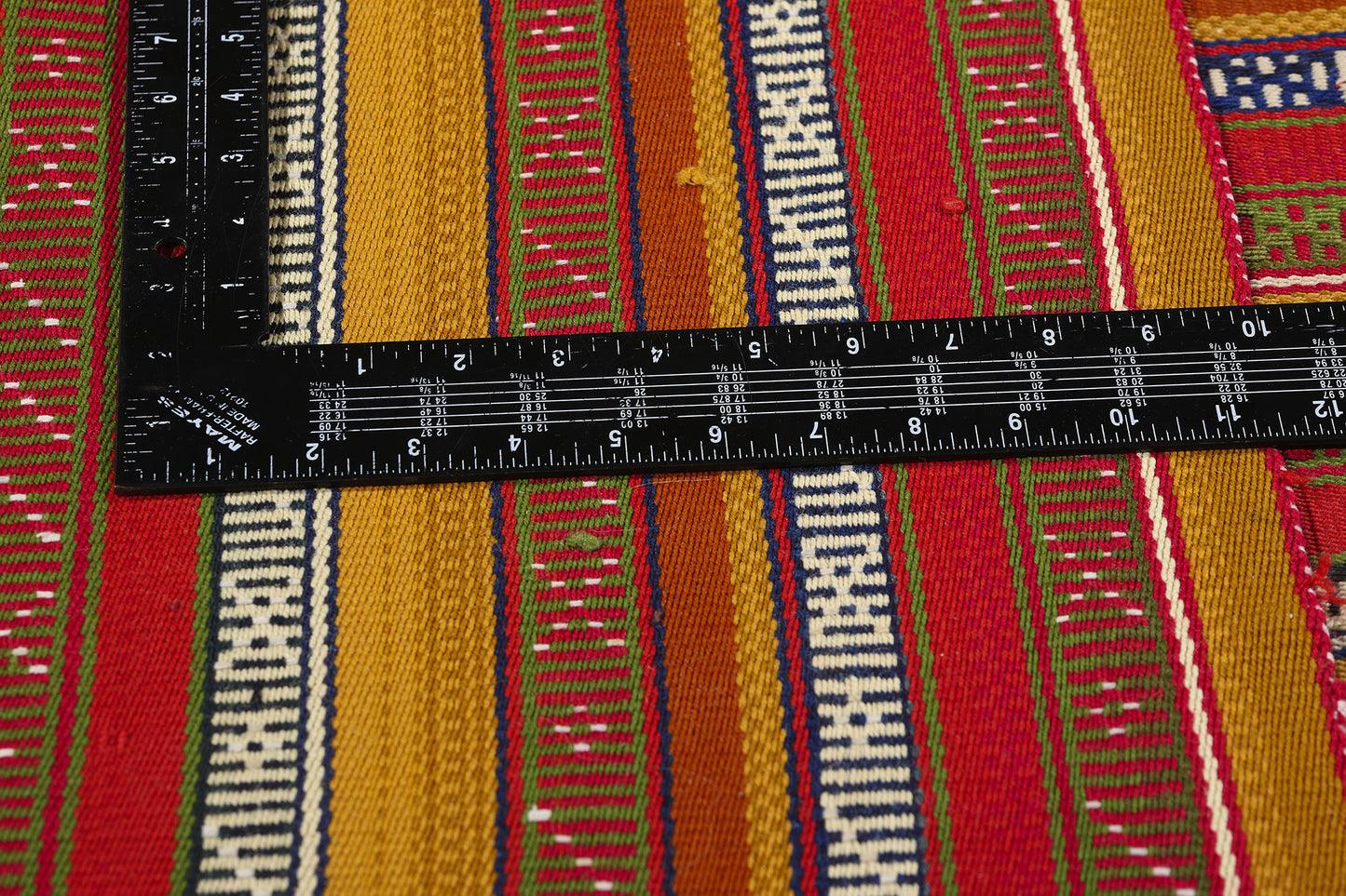 8 x 10 Vintage Persian Moharramat Qashqai Kilim Rug 61360