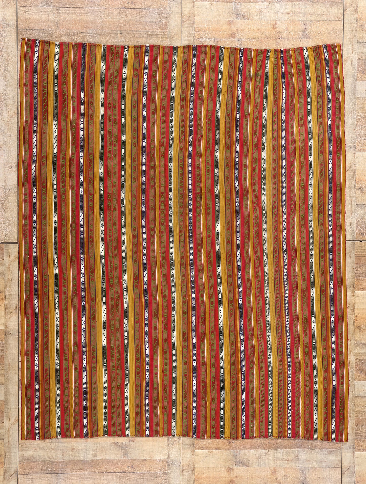 8 x 10 Vintage Persian Moharramat Qashqai Kilim Rug 61360