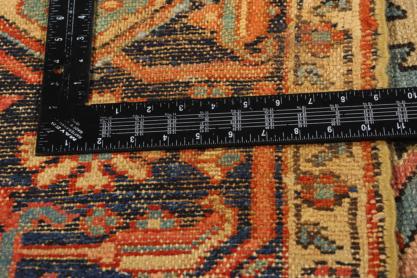 9 x 12 Antique Persian Serapi Rug 78922