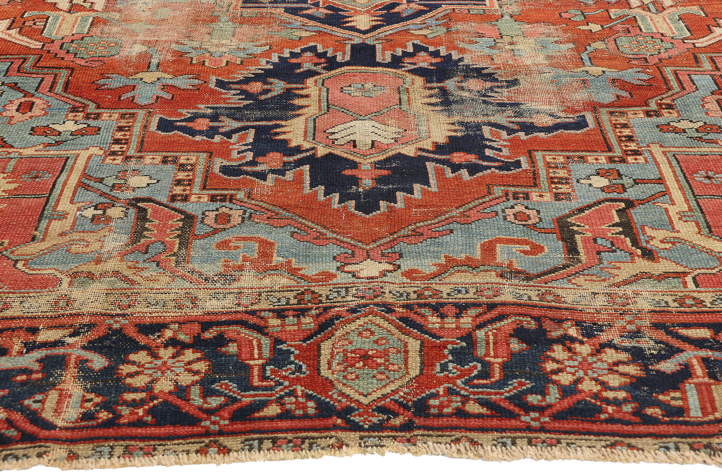 9 x 12 Antique Persian Serapi Rug 78922