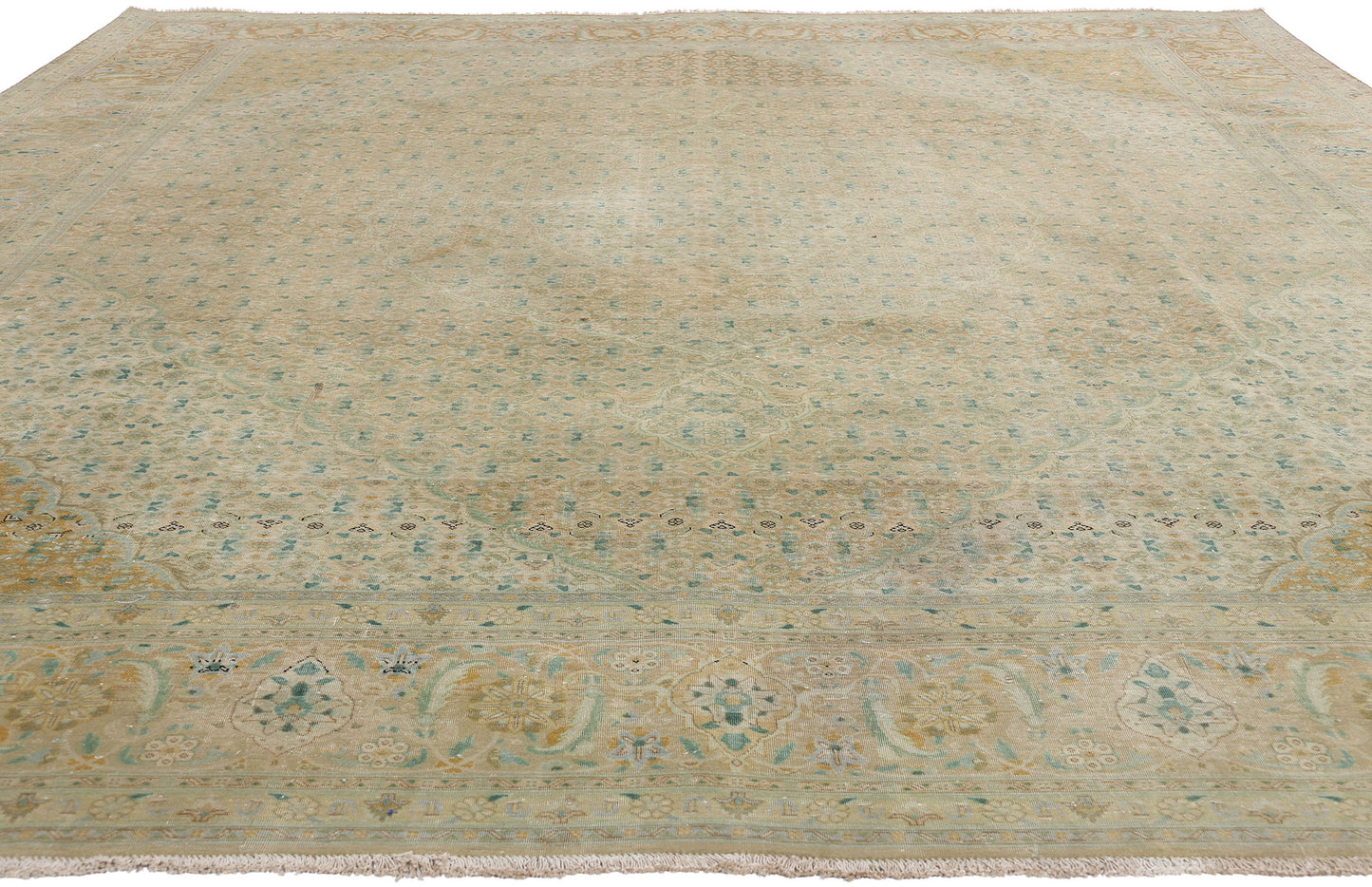 10 x 13 Vintage Persian Mahi Tabriz Rug 61366