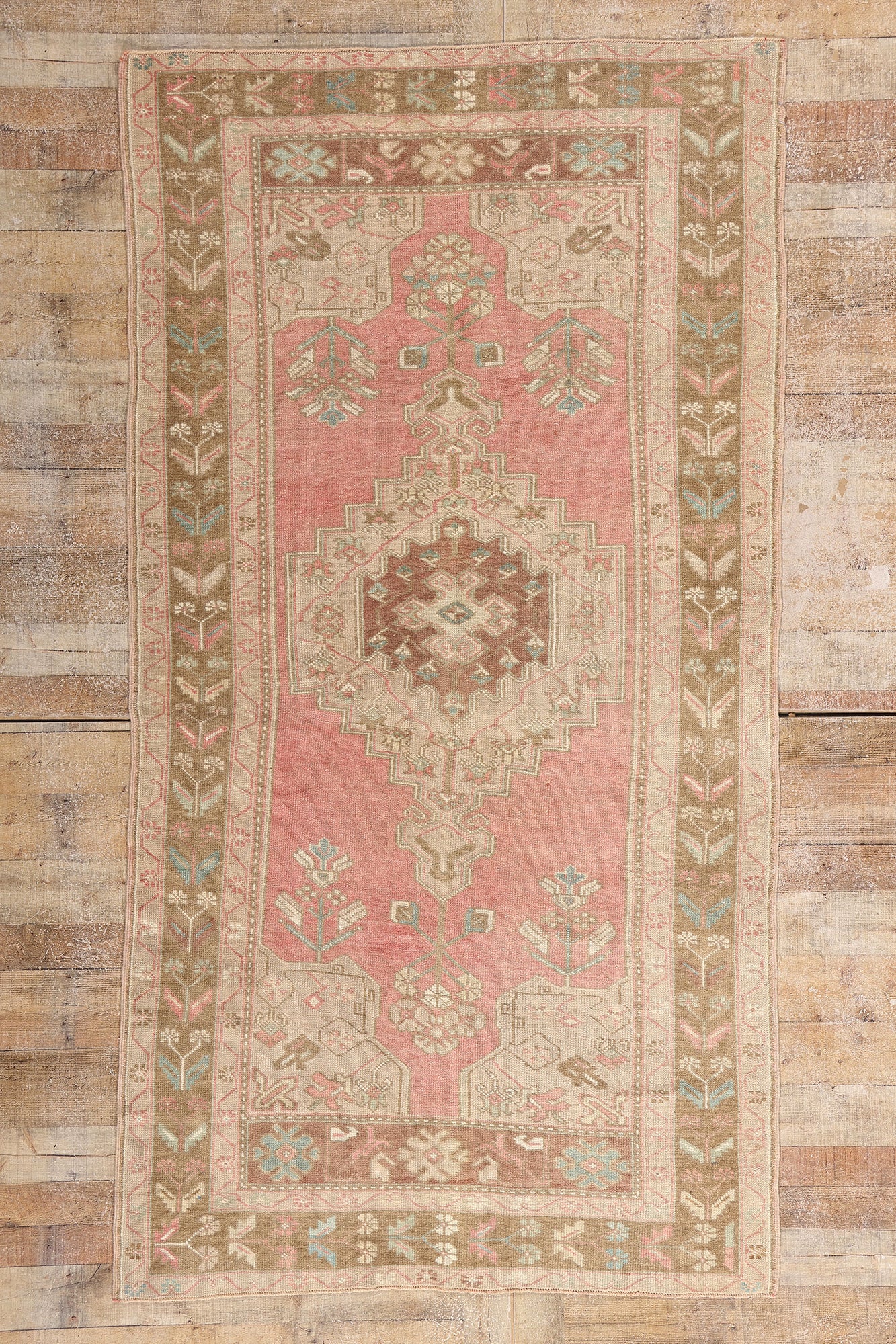 4 x 8 Vintage Turkish Oushak Rug 54001