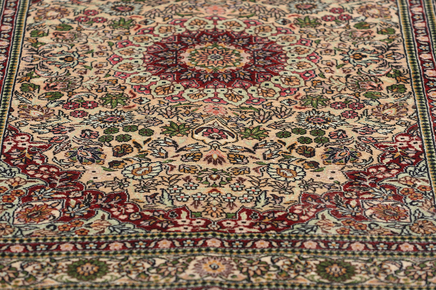 2 x 3 Vintage Turkish Silk Hereke Rug 79082