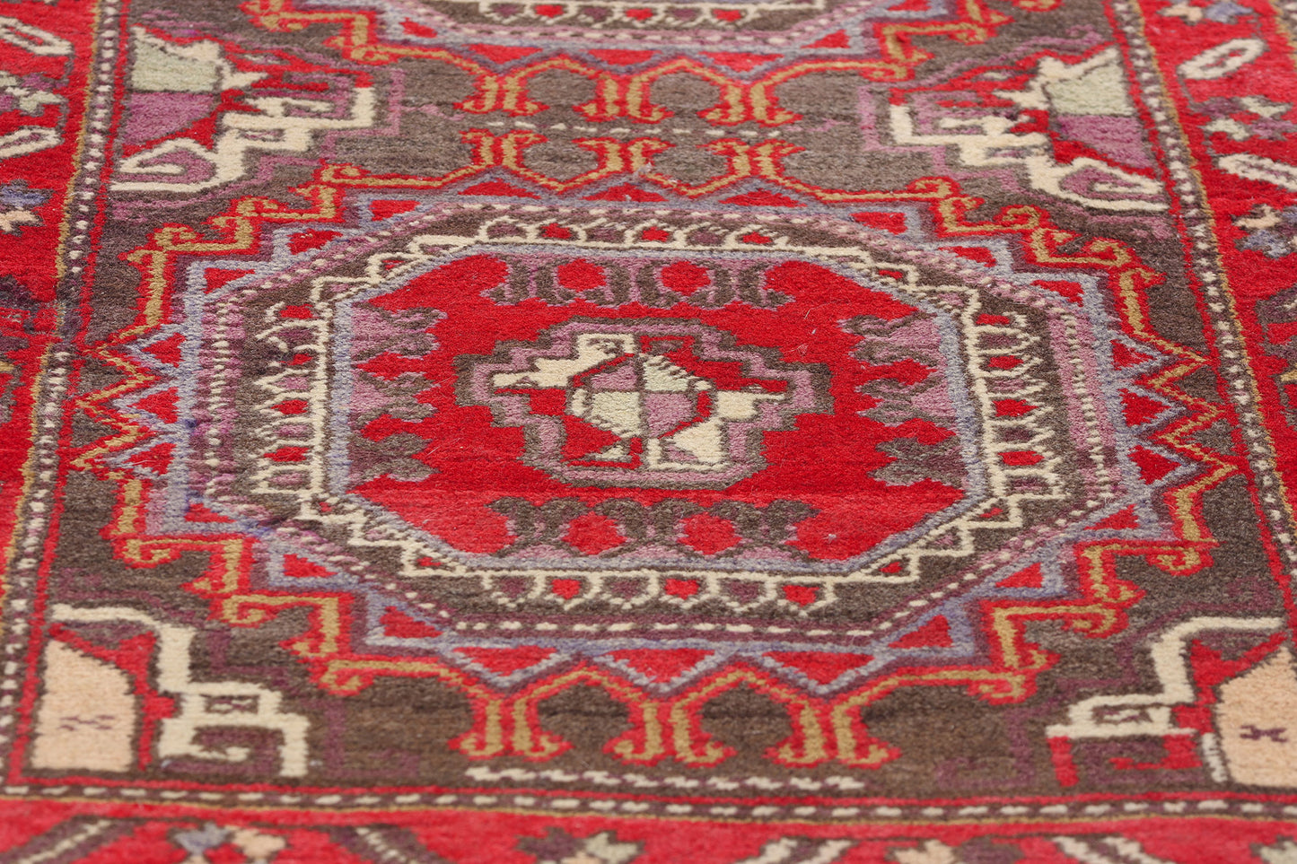 2 x 4 Vintage Turkish Bergama Rug 79178