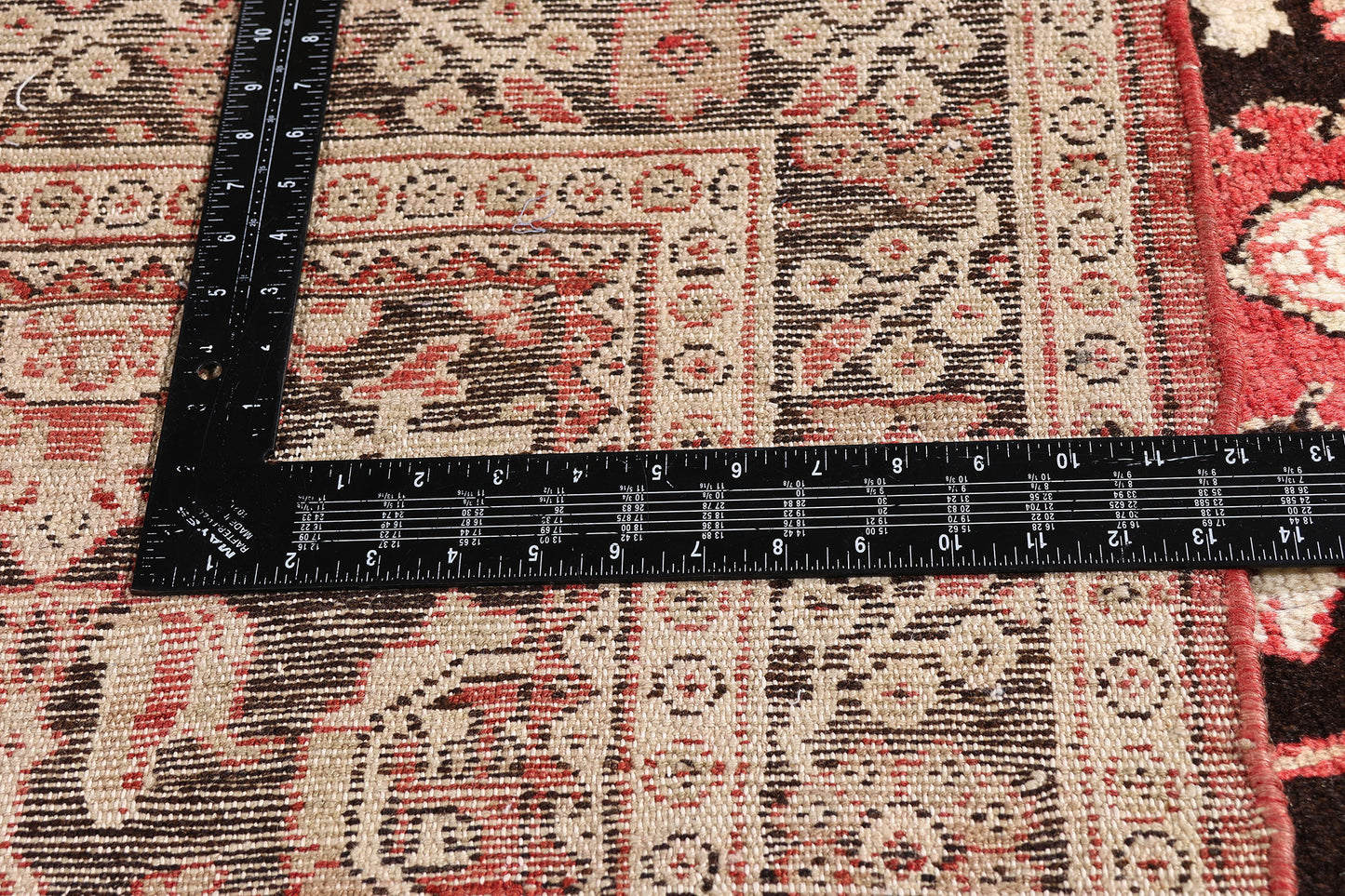 7 x 7 Brown Vintage Persian Sultanabad Rug 61413