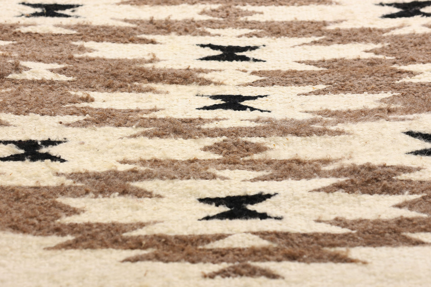 2 x 3 Vintage Crystal Navajo Rug 79235