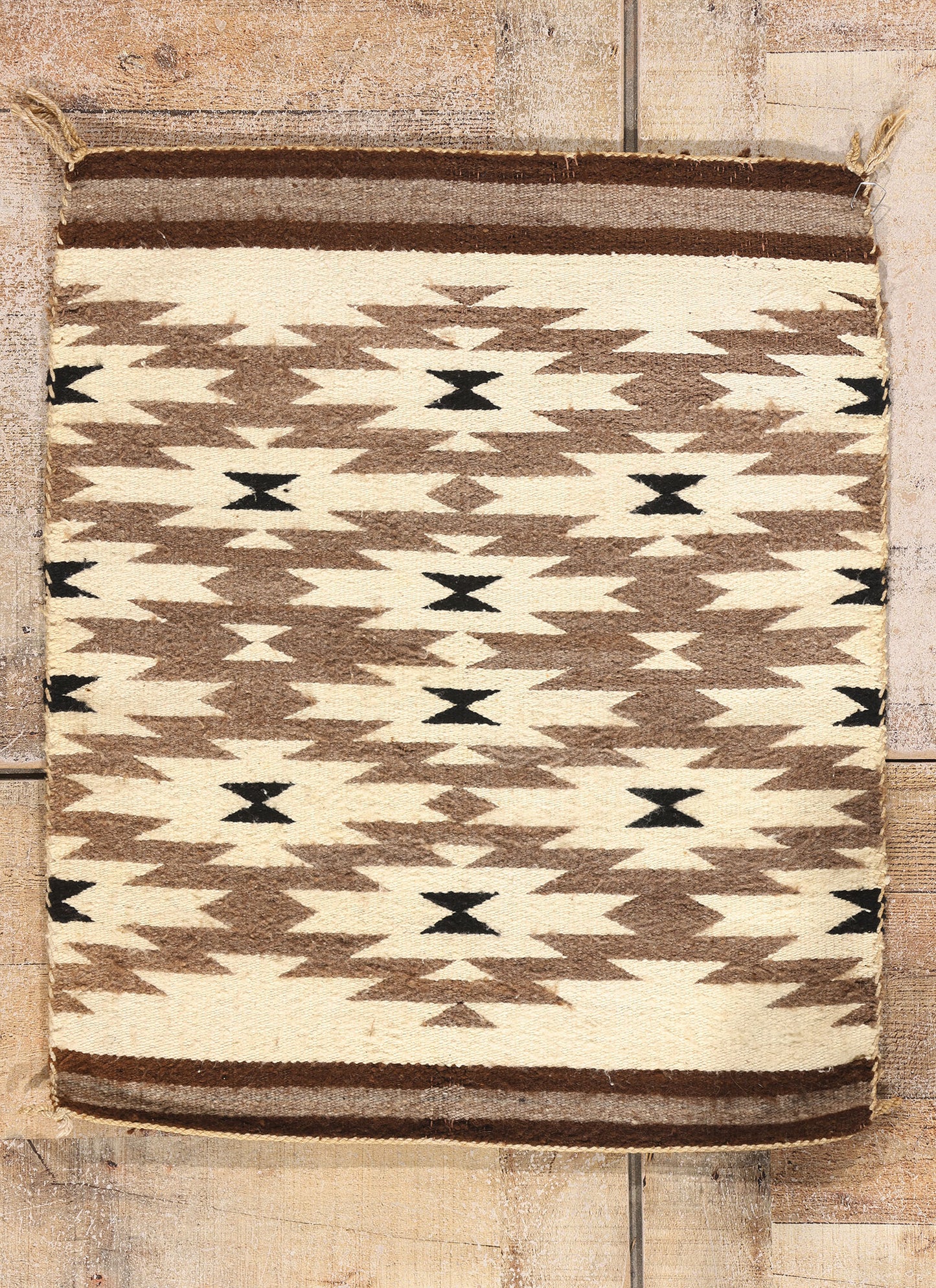 2 x 3 Vintage Crystal Navajo Rug 79235