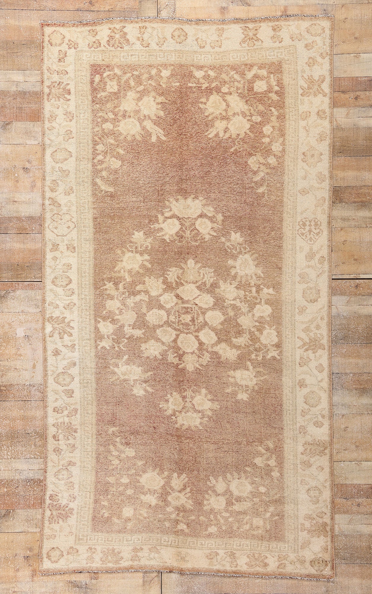 5 x 10 Vintage Earth-Tone Turkish Oushak Rug 54020