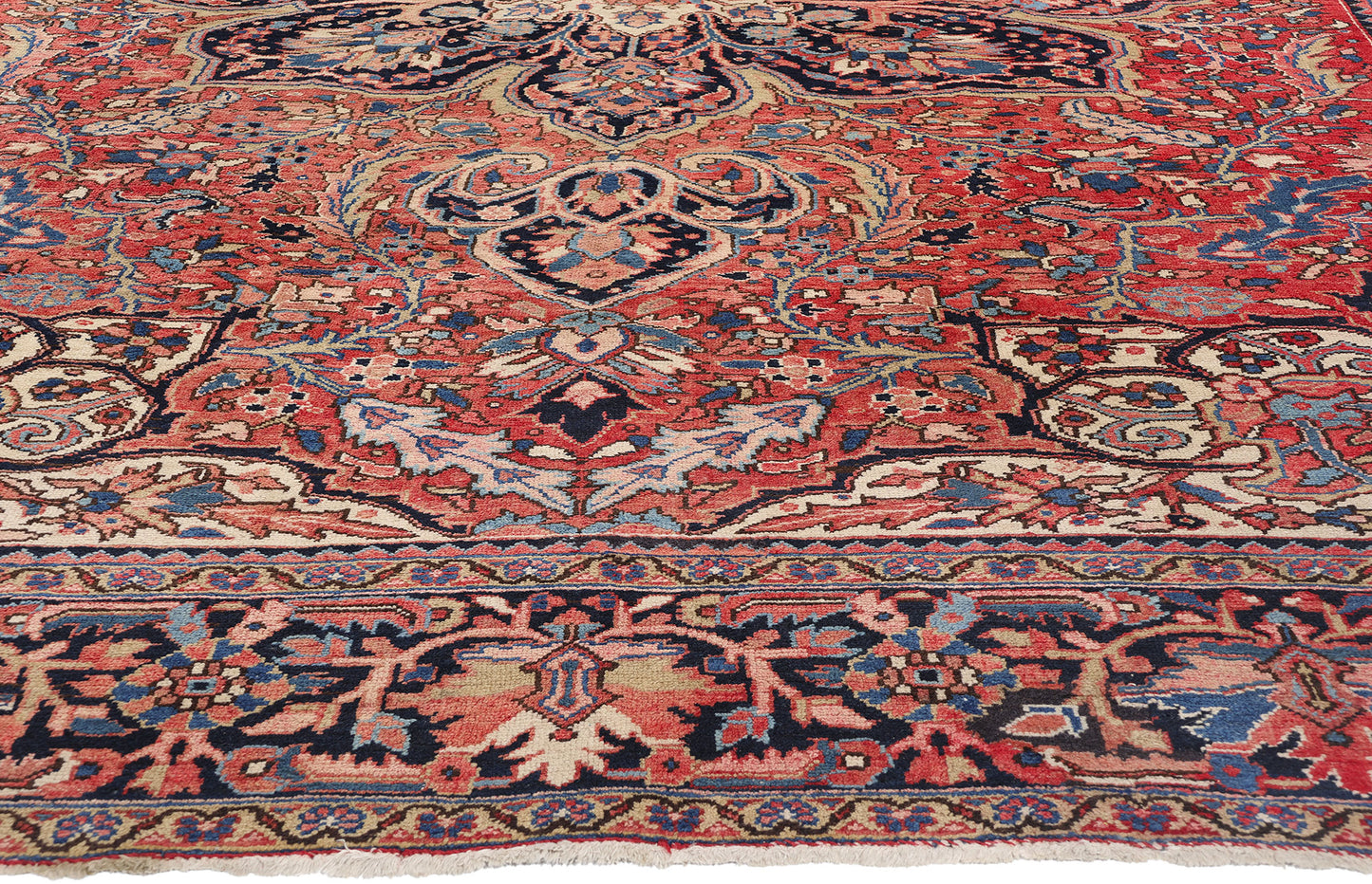 10 x 13 Vintage Persian Heriz Rug 78969