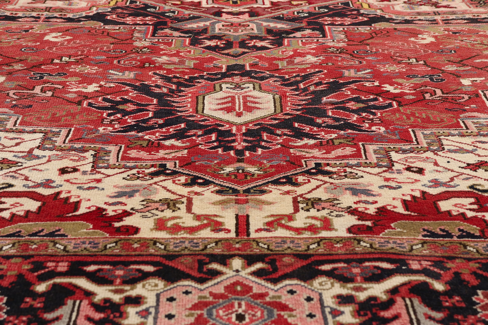 10 x 13 Red Vintage Persian Heriz Rug 79294