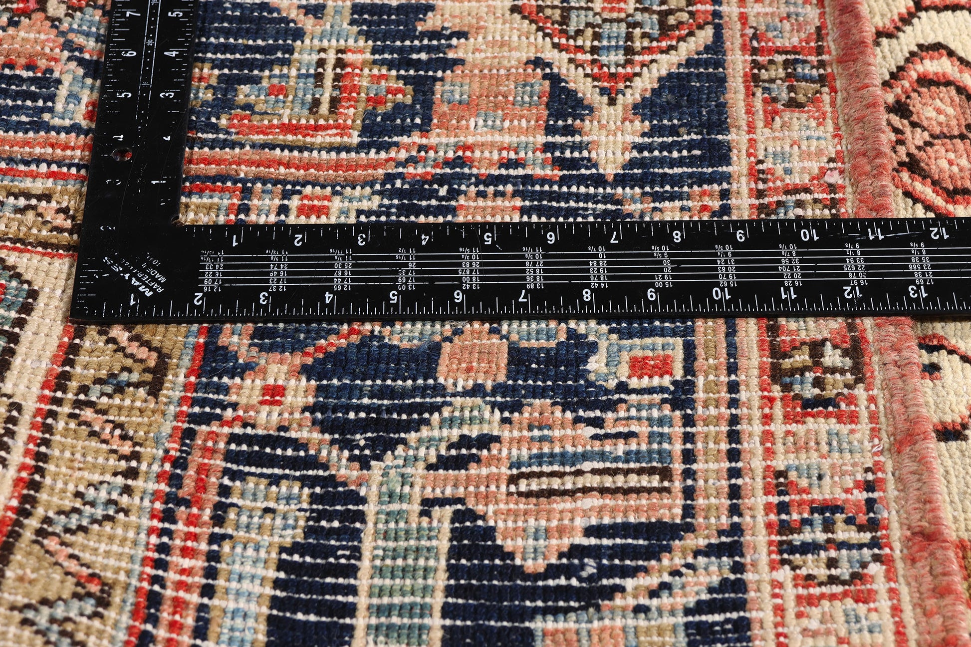8 x 10 Ivory Vintage Persian Heriz Rug 61510