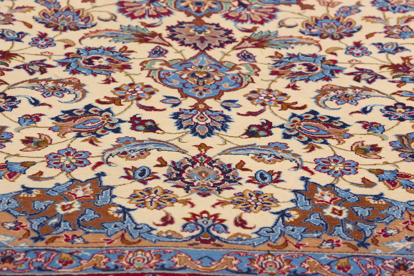 4 x 5 Vintage Persian Isfahan Rug 78924