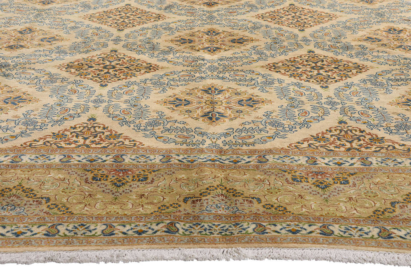 10 x 13 Beige Vintage Persian Kashan Rug 61523