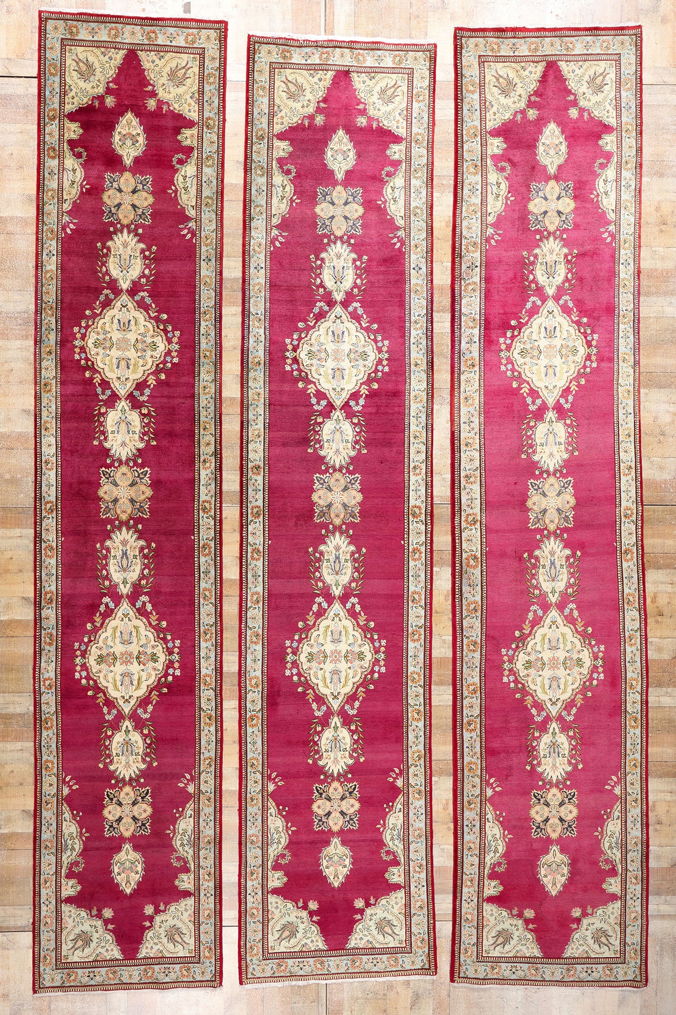 4 x 18 Vintage Persian Tabriz Rug 61384