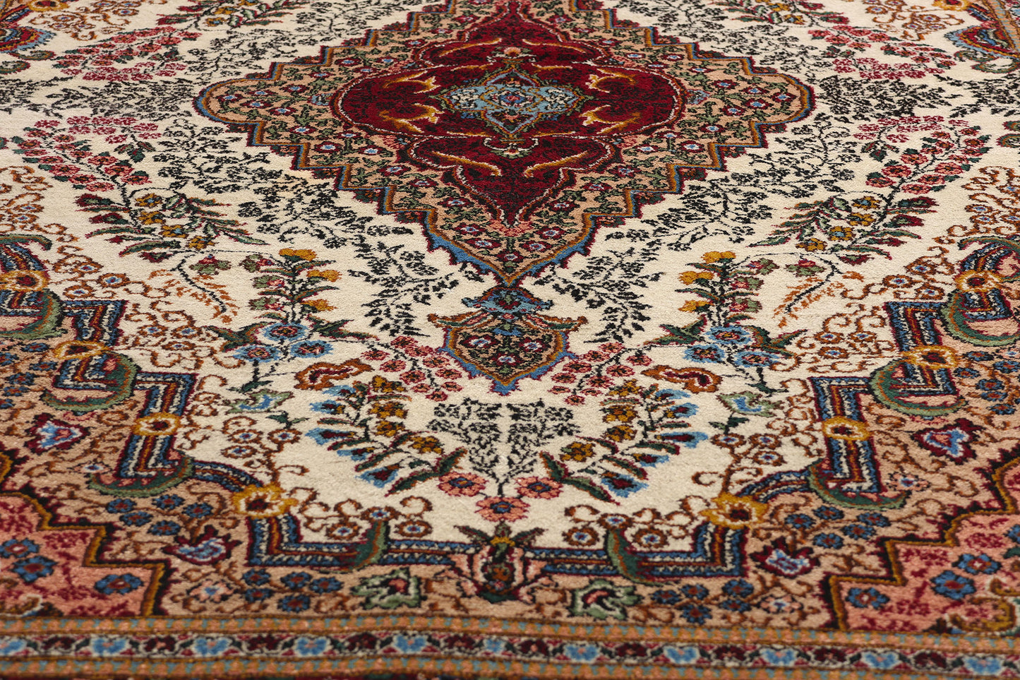 6 x 9 Vintage Persian Yazd Rug 78936