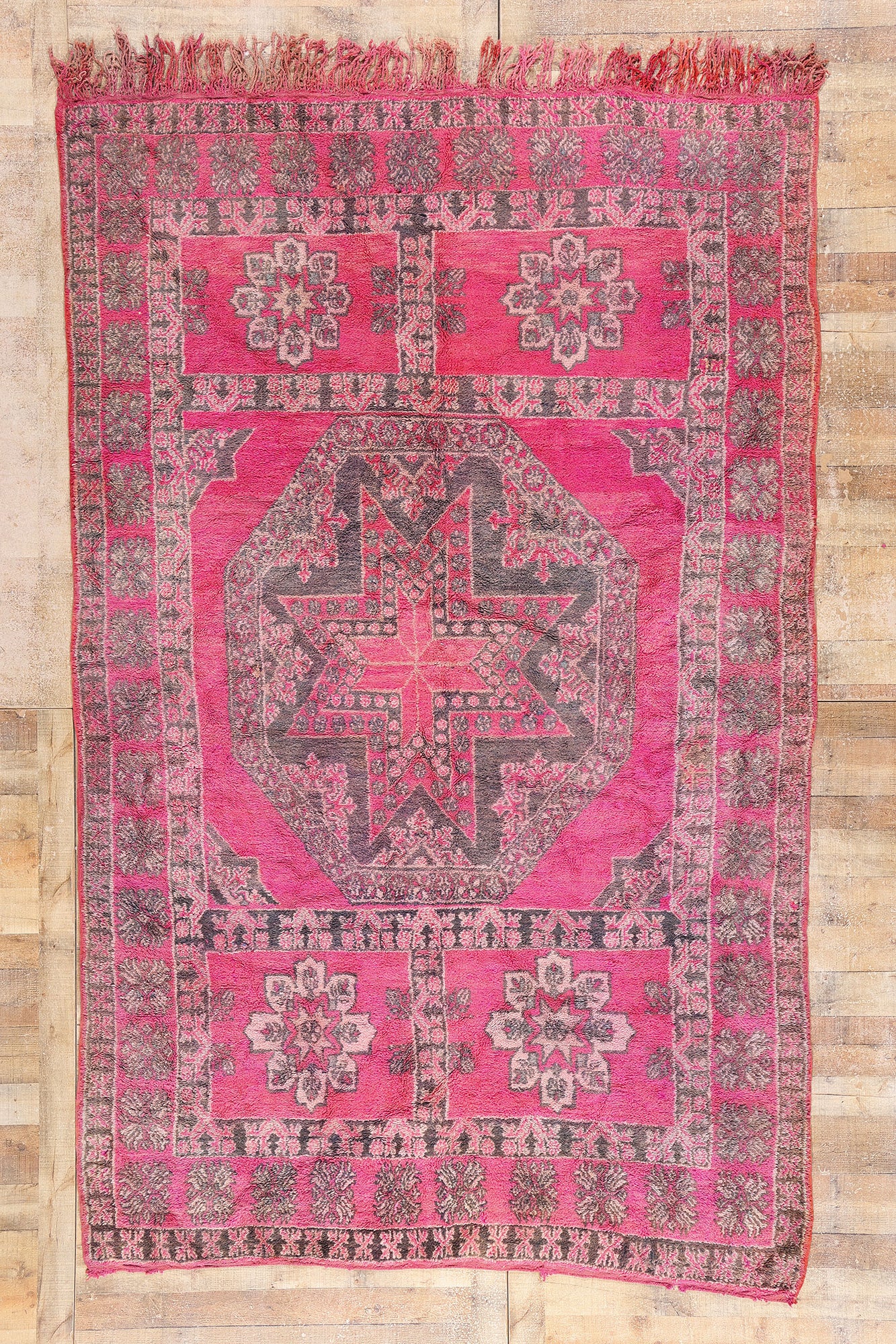 7 x 11 Vintage Pink Talsint Moroccan Rug 79256