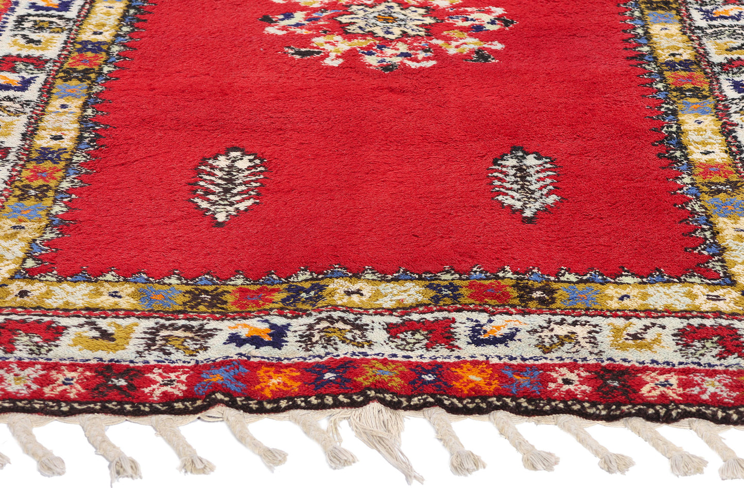 4 x 6 Vintage Red Rabat Moroccan Rug 79005