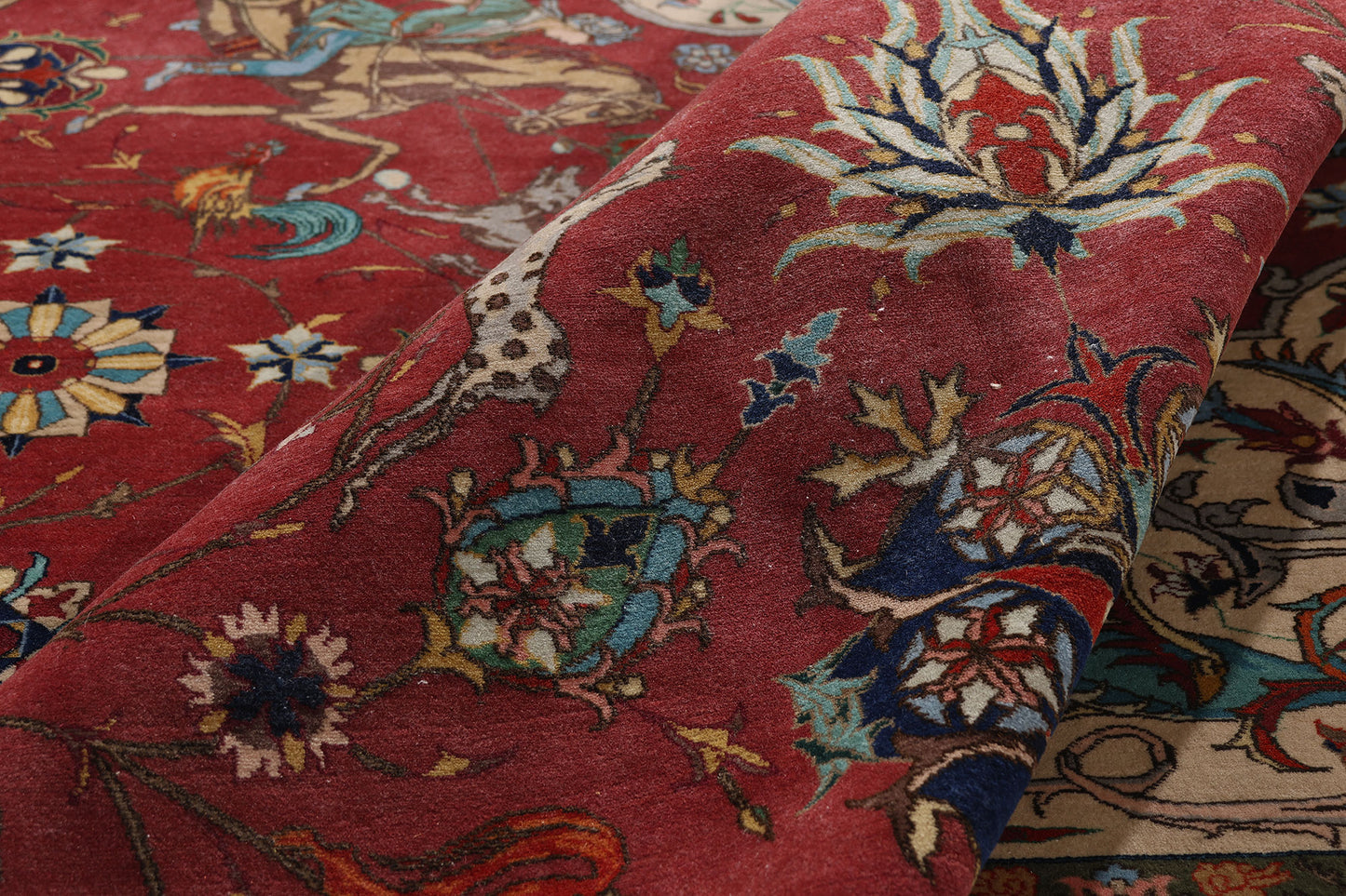 9 x 14 Red Vintage Persian Tabriz Hunting Rug 79165
