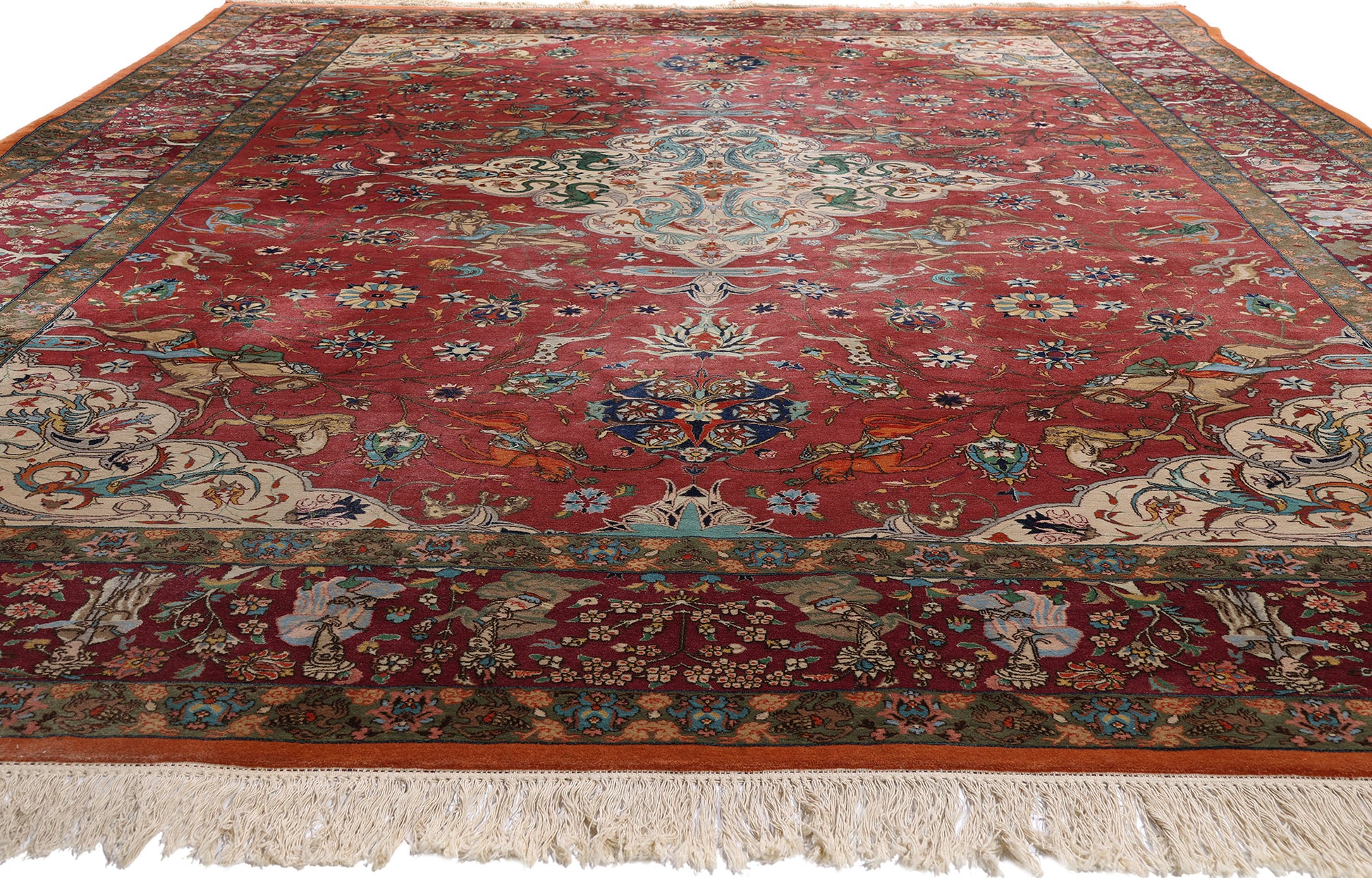 9 x 14 Red Vintage Persian Tabriz Hunting Rug 79165